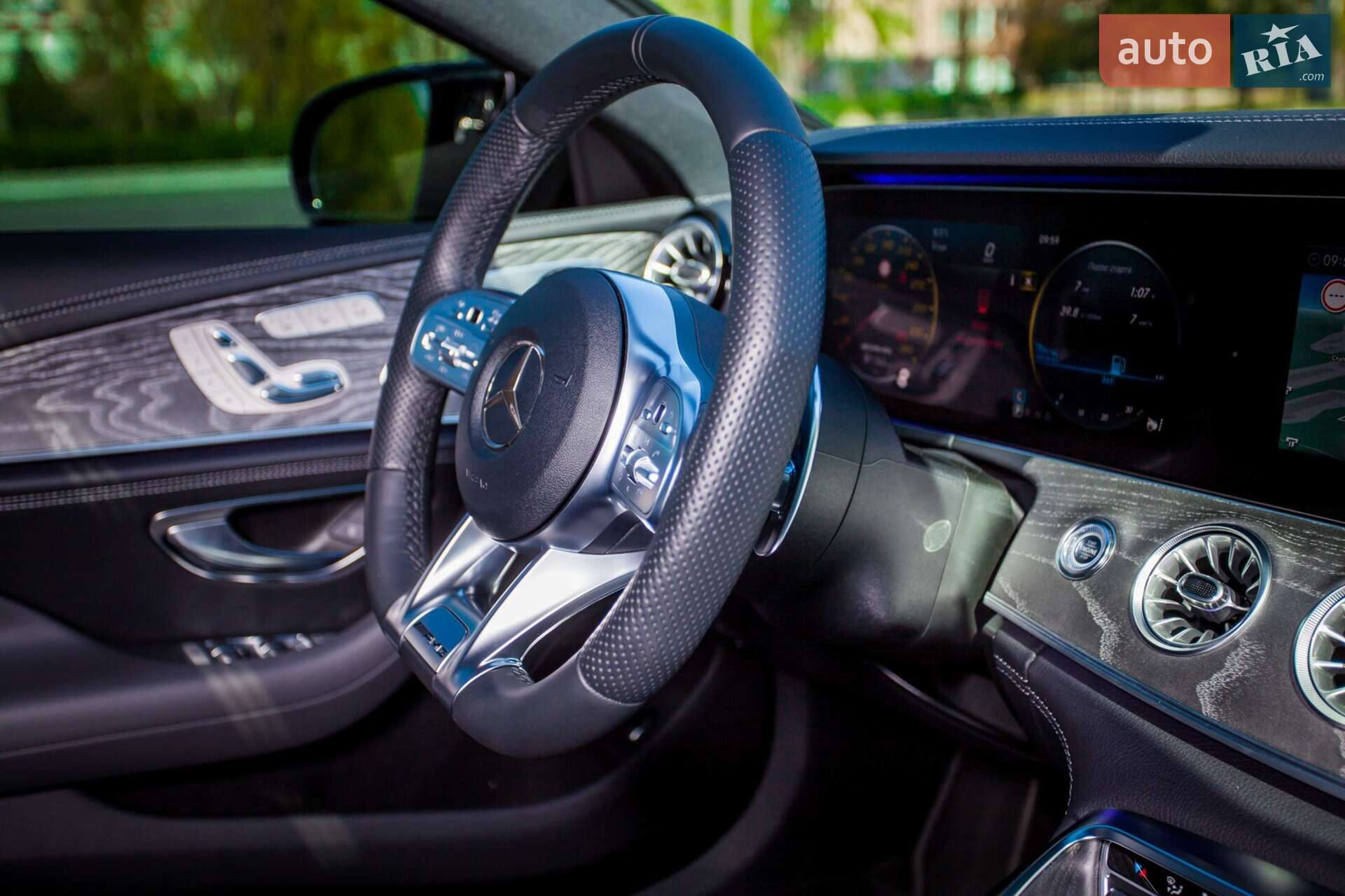 Mercedes-Benz AMG GT 2018 VIN WDD7X8JB7KA001478 фото оголошення 27 з 52