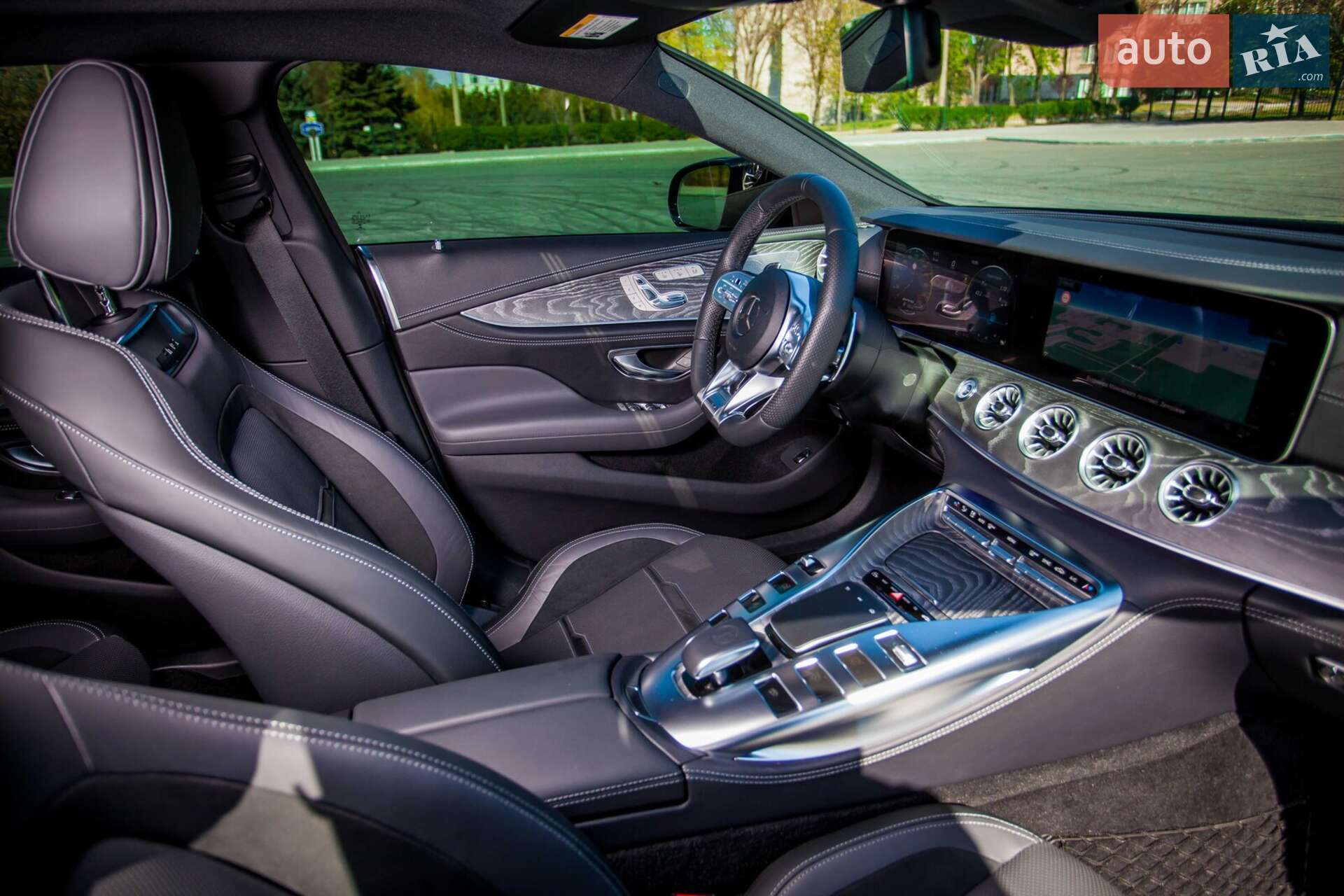 Mercedes-Benz AMG GT 2018 VIN WDD7X8JB7KA001478 фото оголошення 34 з 52