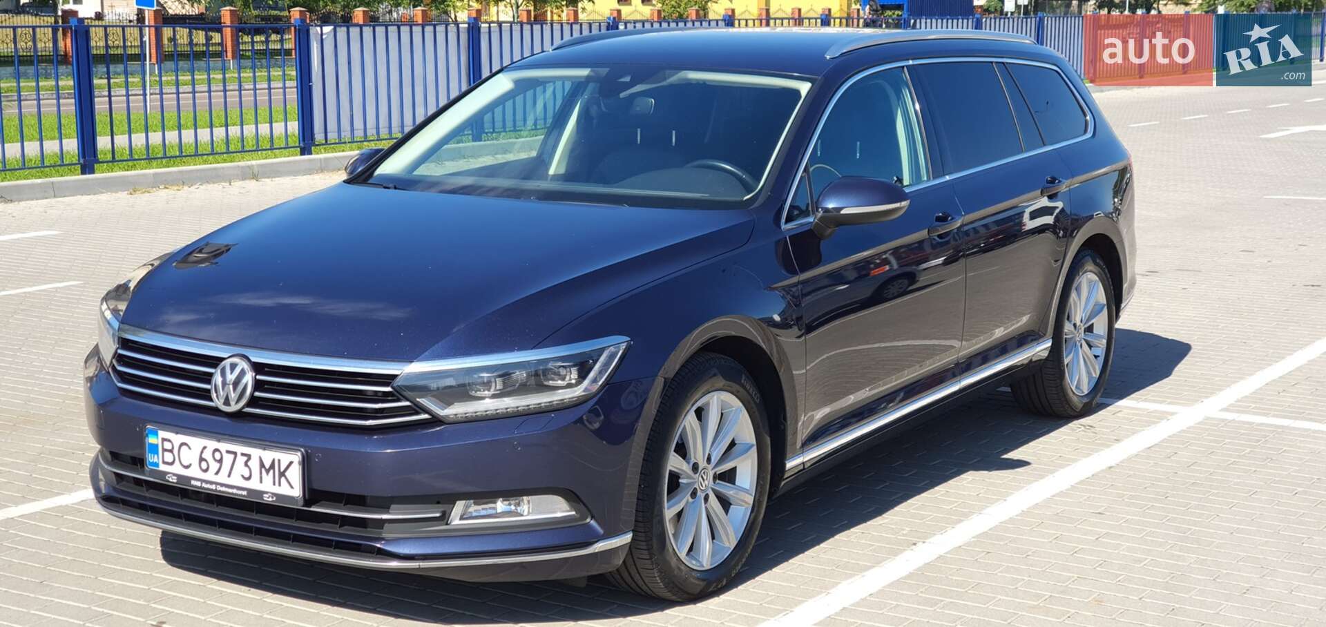 Volkswagen Passat 2015 VIN WVWZZZ3CZGE068271 фото оголошення 11 з 45
