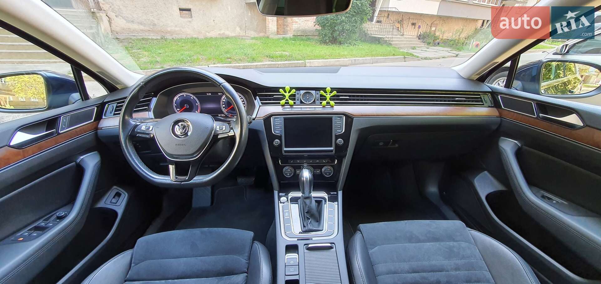 Volkswagen Passat 2015 VIN WVWZZZ3CZGE068271 фото оголошення 27 з 45