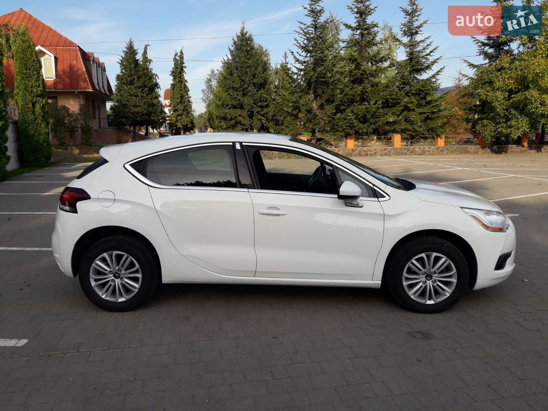 Citroen DS4 2012 VIN VF7NX5FS0CY543984 фото оголошення 7 з 21