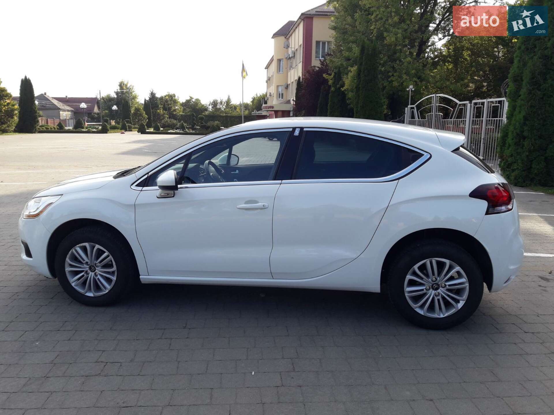 Citroen DS4 2012 VIN VF7NX5FS0CY543984 фото оголошення 14 з 21