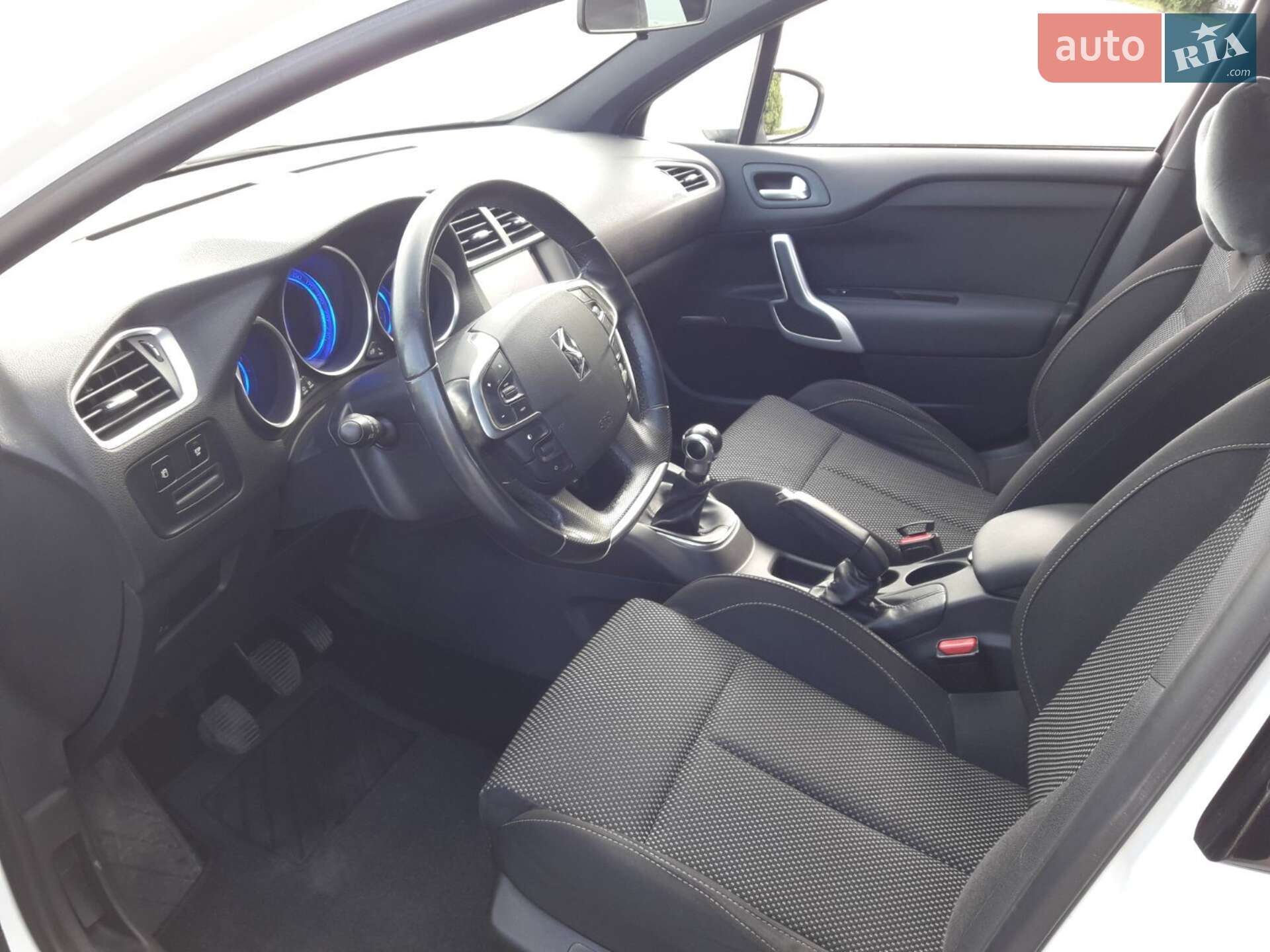 Citroen DS4 2012 VIN VF7NX5FS0CY543984 фото оголошення 20 з 21