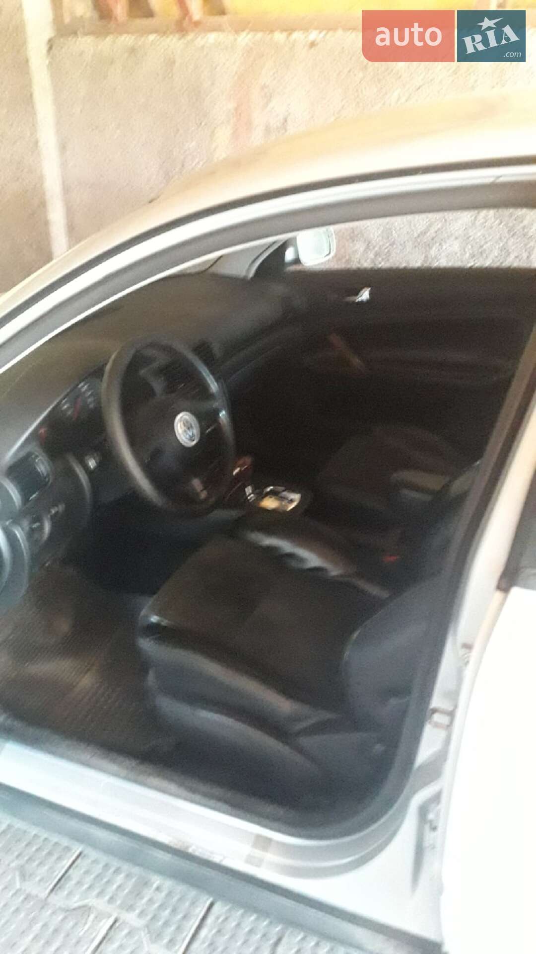 Volkswagen Passat 1999 VIN WVWZZZ3BZYE144424 фото оголошення 5 з 8