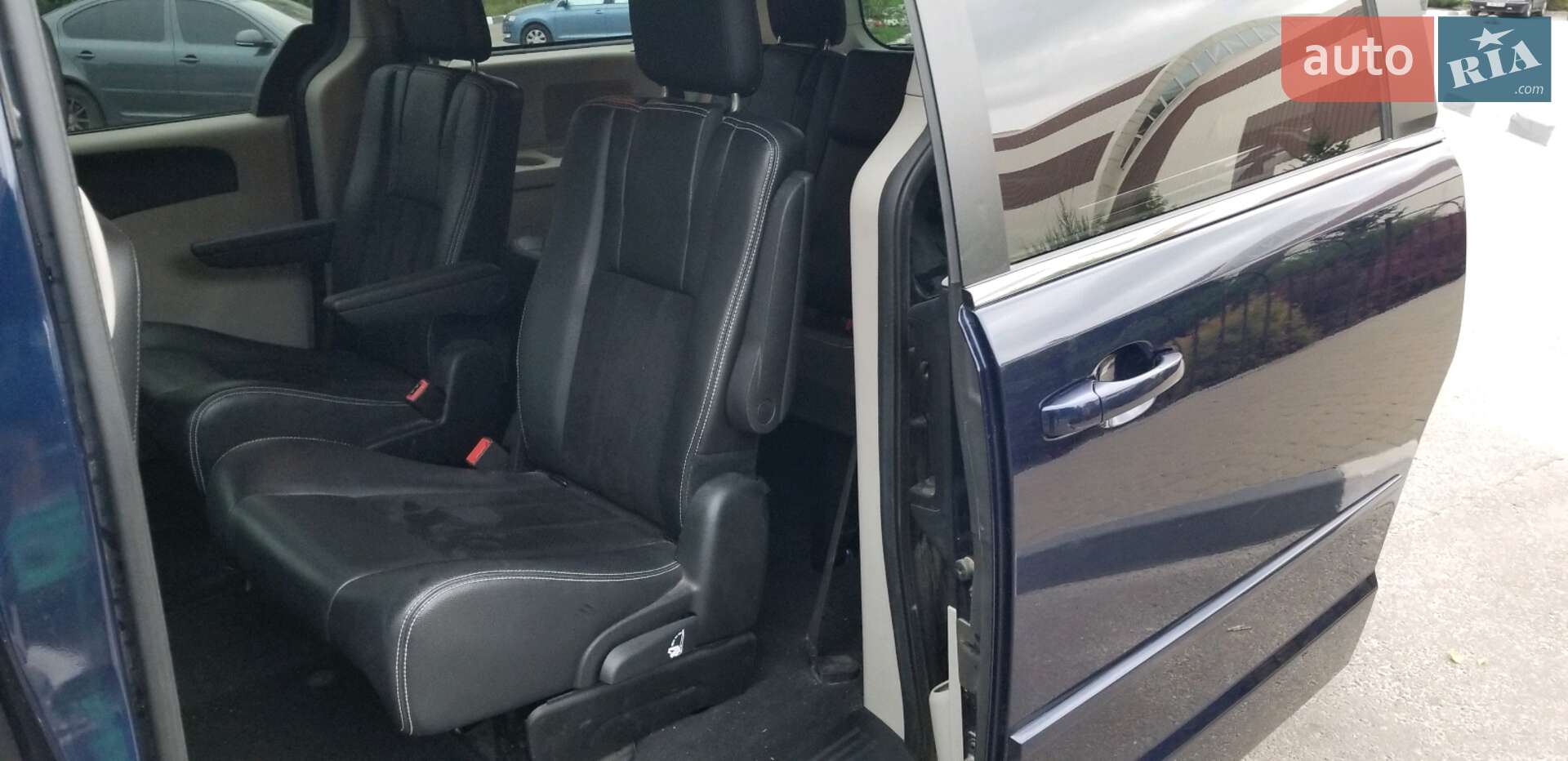 Dodge Grand Caravan 2017 VIN 2C4RDGCG1HR694342 фото оголошення 16 з 23