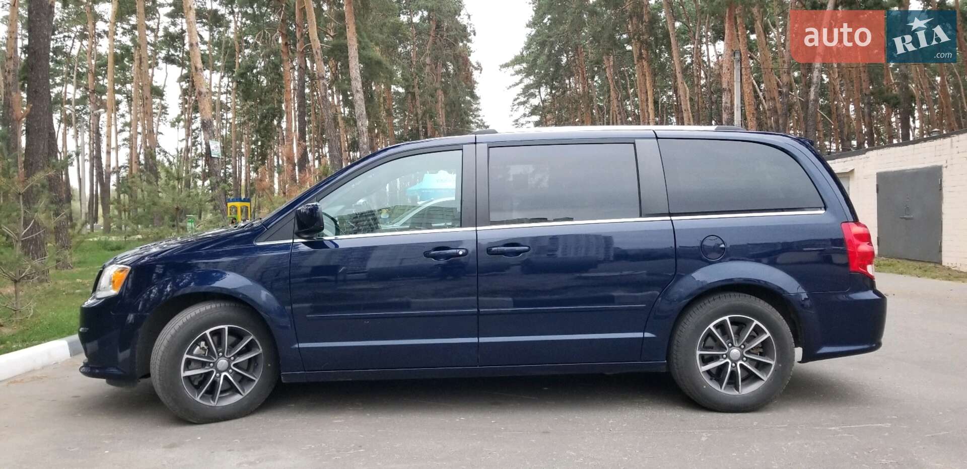 Dodge Grand Caravan 2017 VIN 2C4RDGCG1HR694342 фото оголошення 18 з 23
