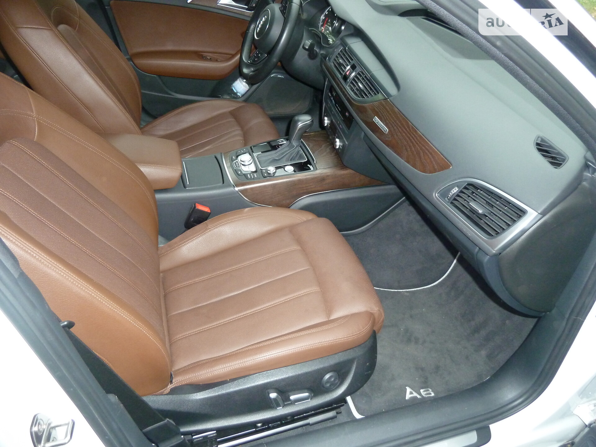 Audi A6 2016 VIN WAUHGAFC9GN177954 фото оголошення 25 з 46