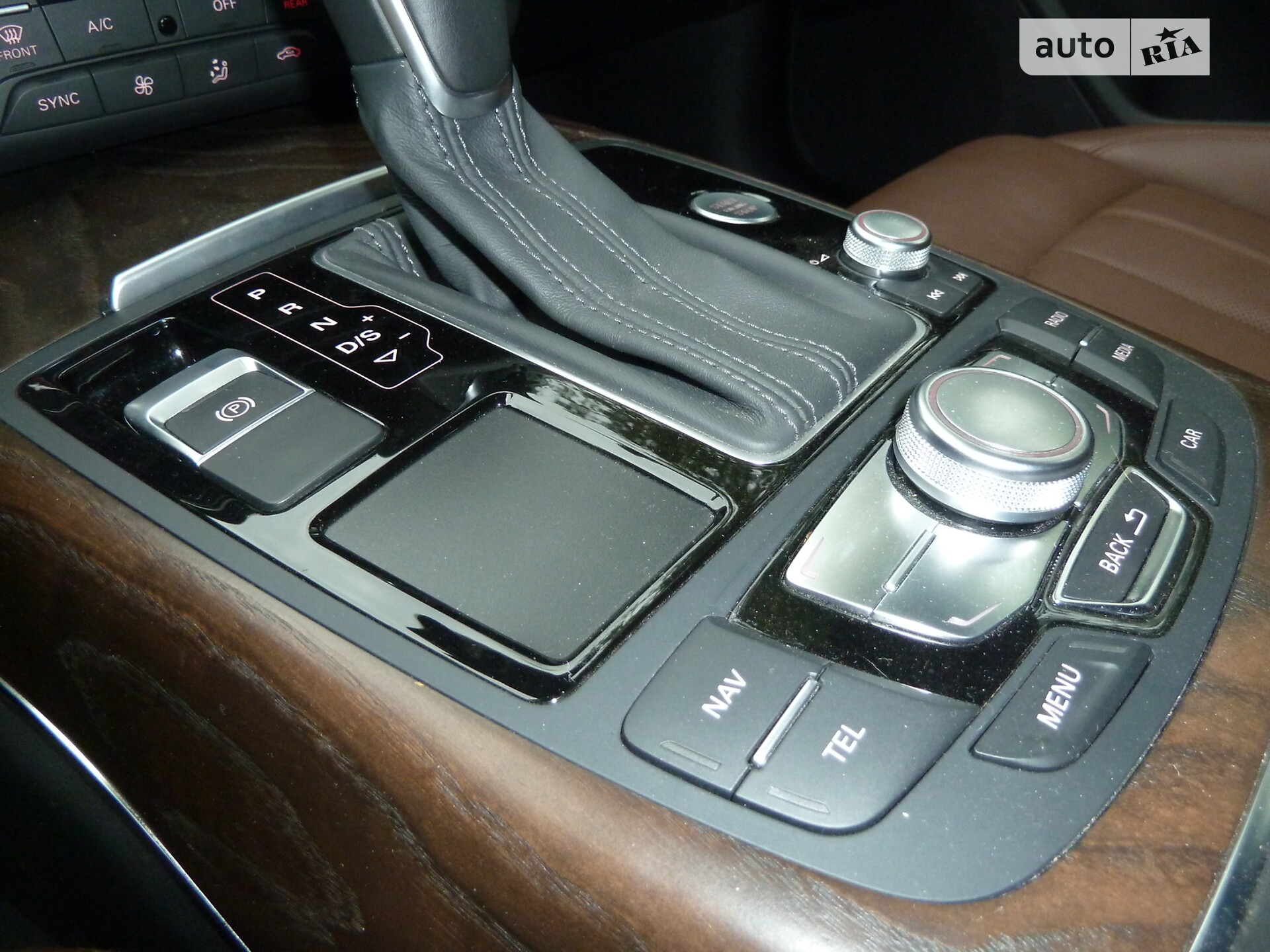Audi A6 2016 VIN WAUHGAFC9GN177954 фото оголошення 27 з 46