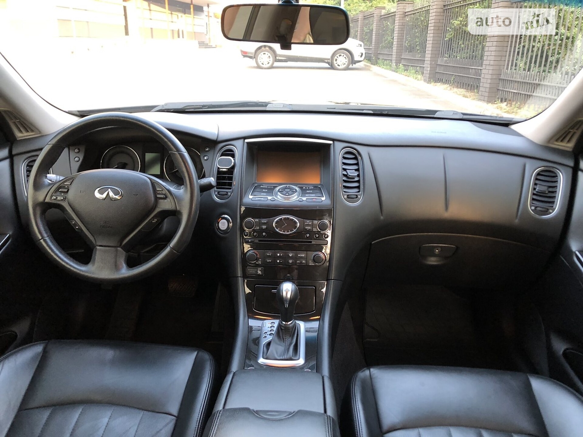 Infiniti QX50 2017 VIN JN1BJ0RR7HM409403 фото оголошення 4 з 5