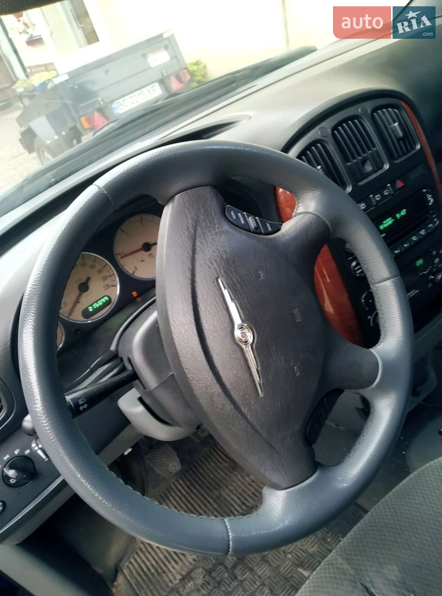 Chrysler Voyager 2006 VIN 1A8GYN3786Y145577 фото оголошення 24 з 32