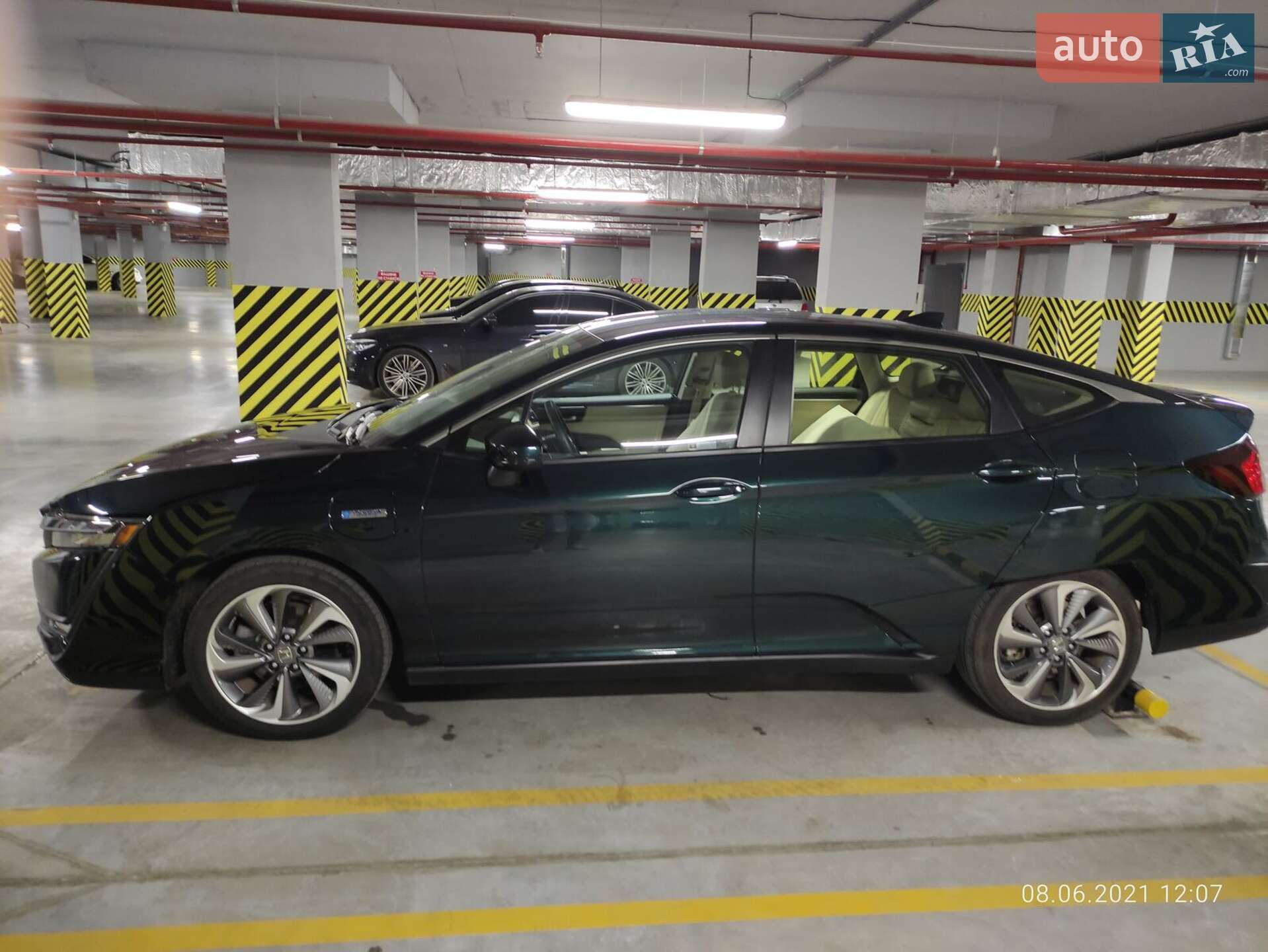 Honda Clarity 2018 VIN JHMZC5F1XJC006950 фото оголошення 2 з 19