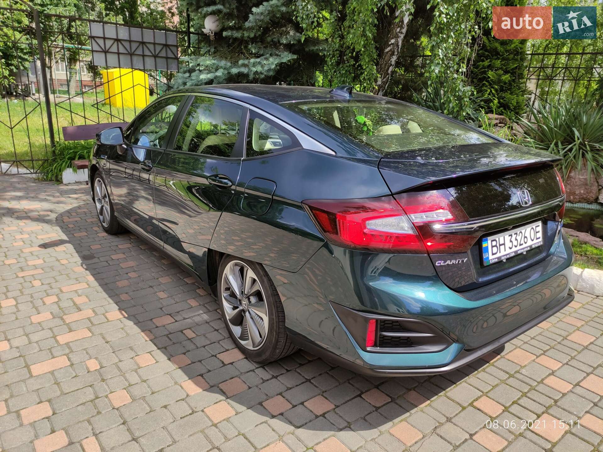 Honda Clarity 2018 VIN JHMZC5F1XJC006950 фото оголошення 10 з 19
