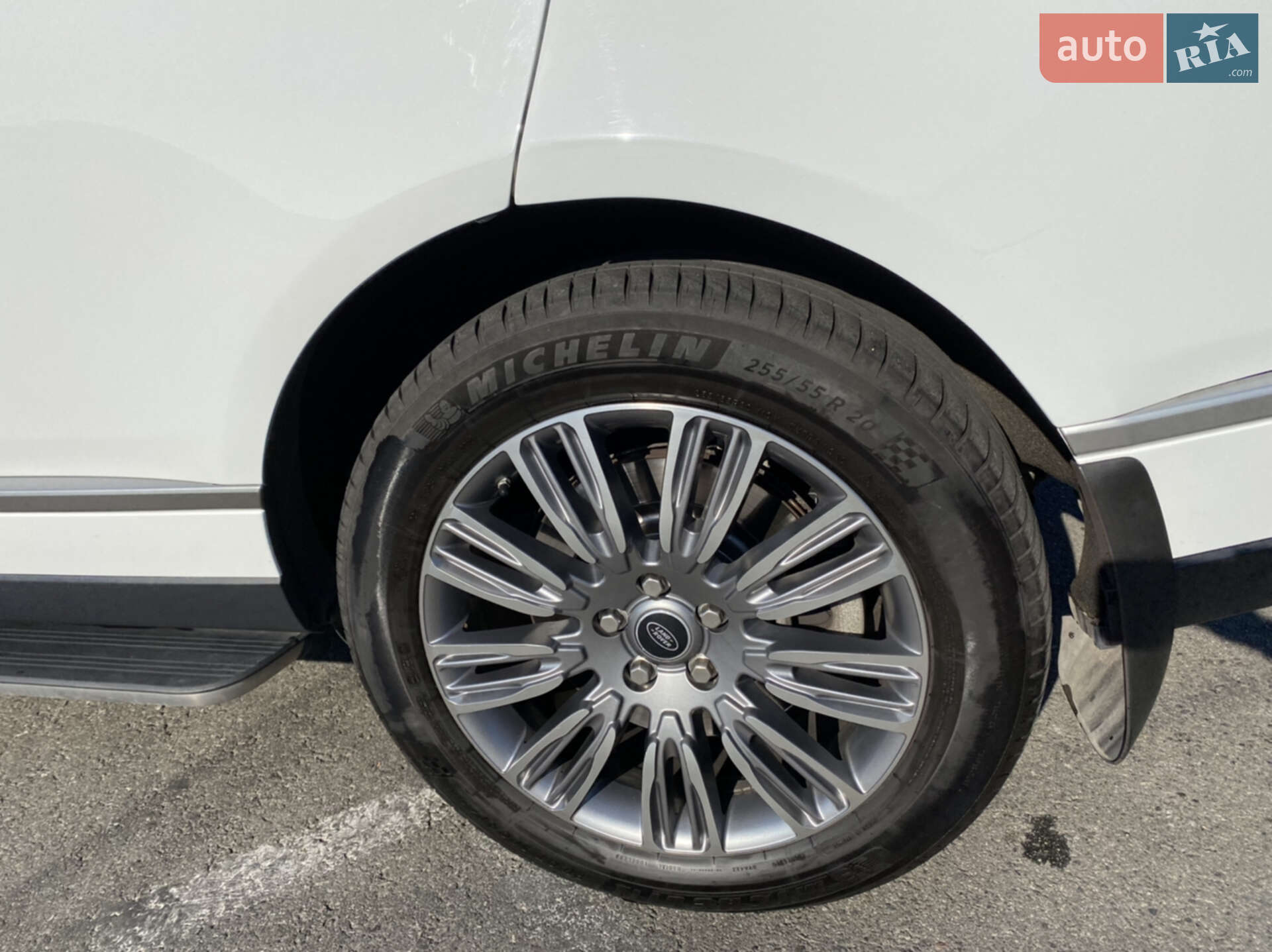Land Rover Range Rover 2017 VIN SALGS2FV8HA377200 фото оголошення 12 з 23