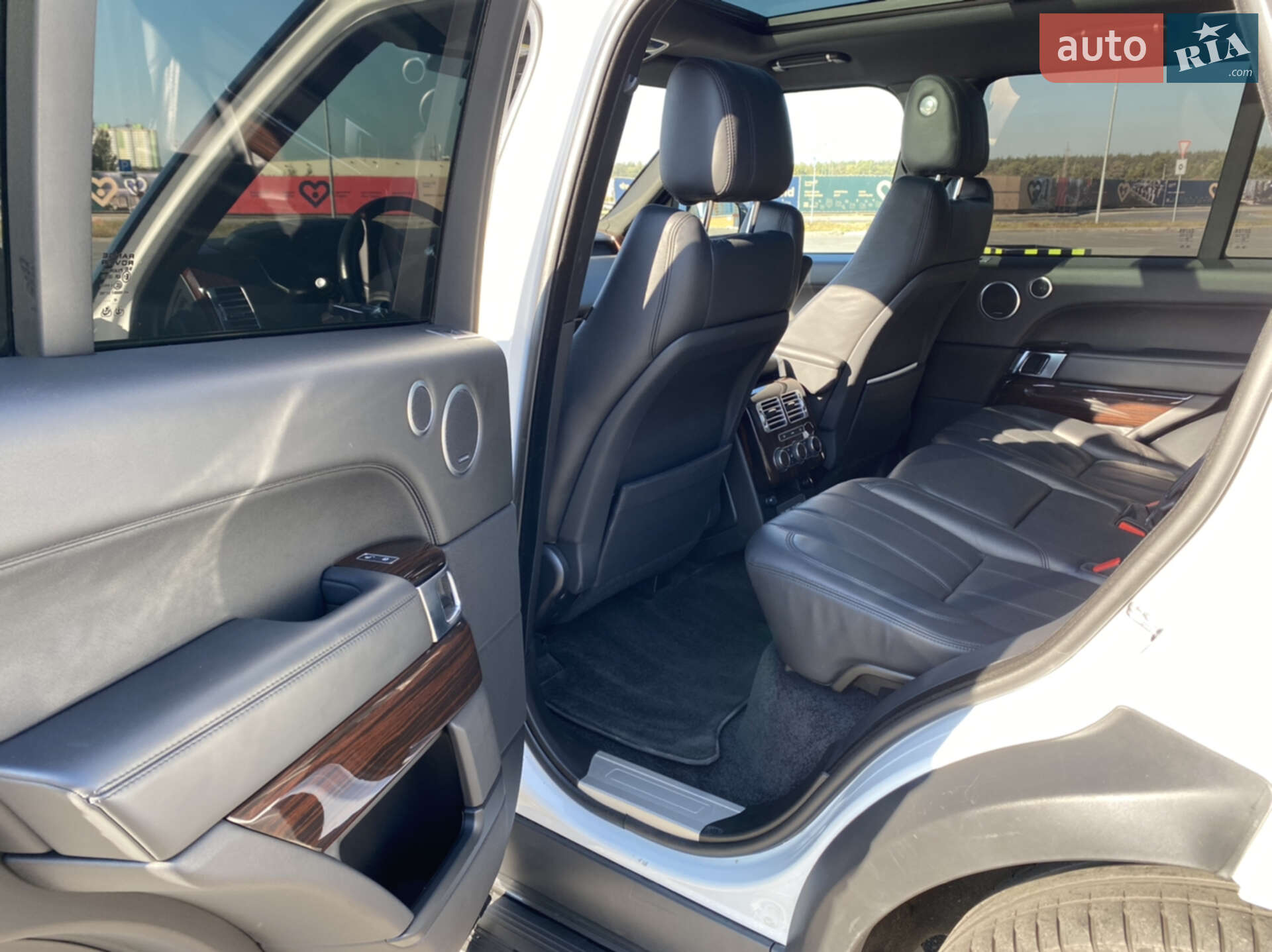 Land Rover Range Rover 2017 VIN SALGS2FV8HA377200 фото оголошення 22 з 23
