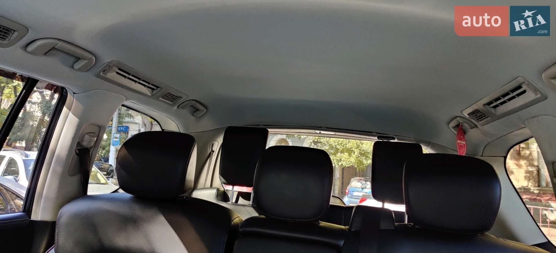 Nissan Armada 2018 VIN JN8AY2NC6KX510802 фото оголошення 15 з 60