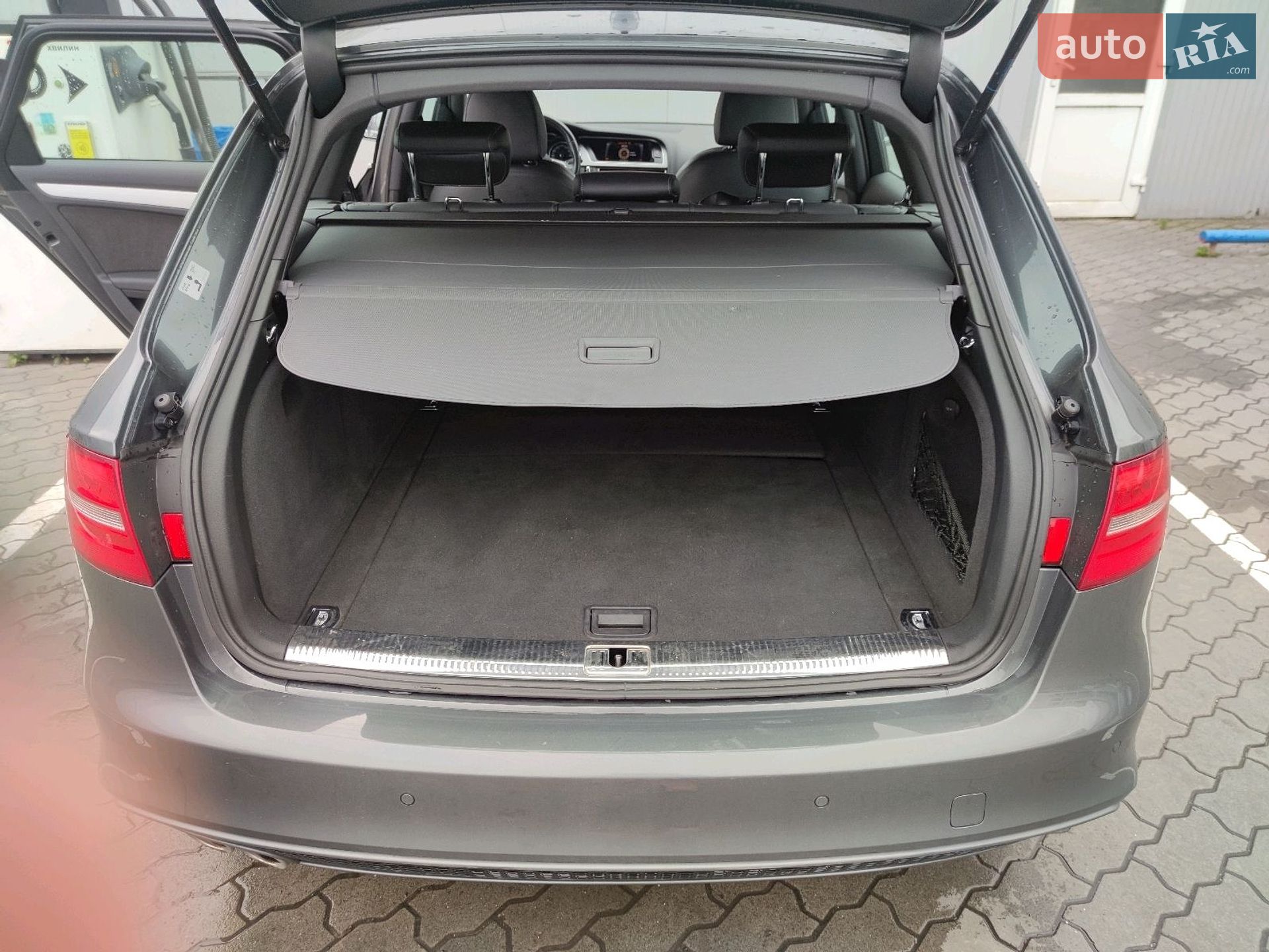 Audi A4 2014 VIN WAUZZZ8K7FA030135 фото оголошення 2 з 27
