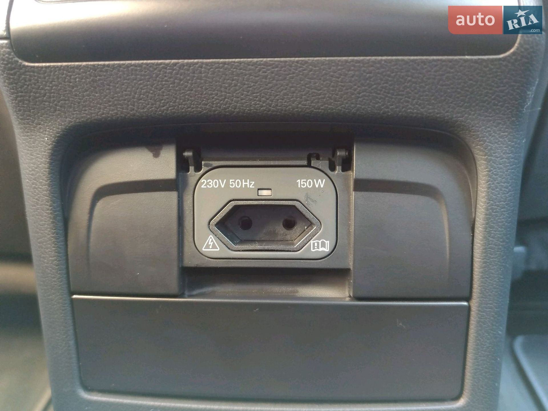 Audi A4 2014 VIN WAUZZZ8K7FA030135 фото оголошення 19 з 27