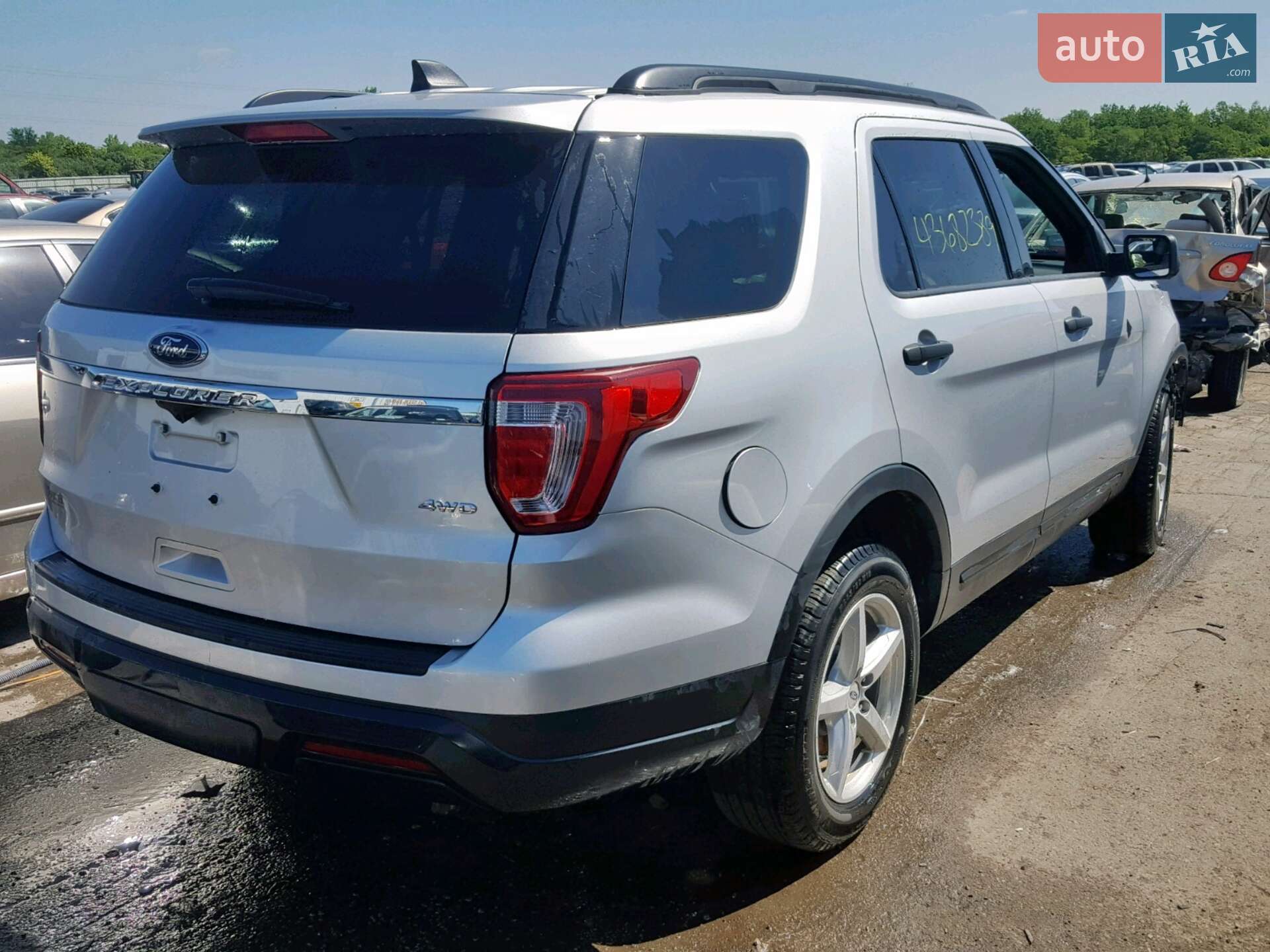 Ford Explorer 2018 VIN 1FM5K8B88JGC24087 фото оголошення 25 з 25
