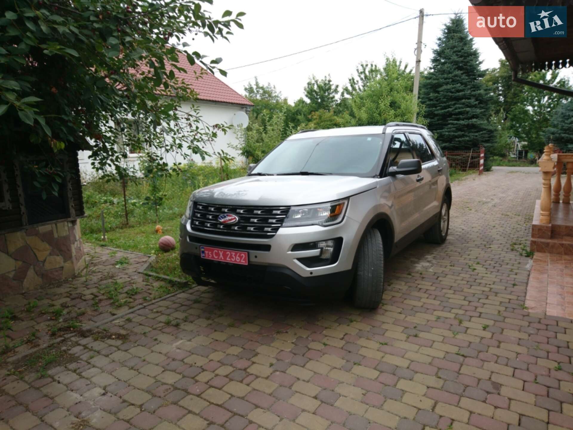Ford Explorer 2018 VIN 1FM5K8B88JGC24087 фото оголошення 5 з 25