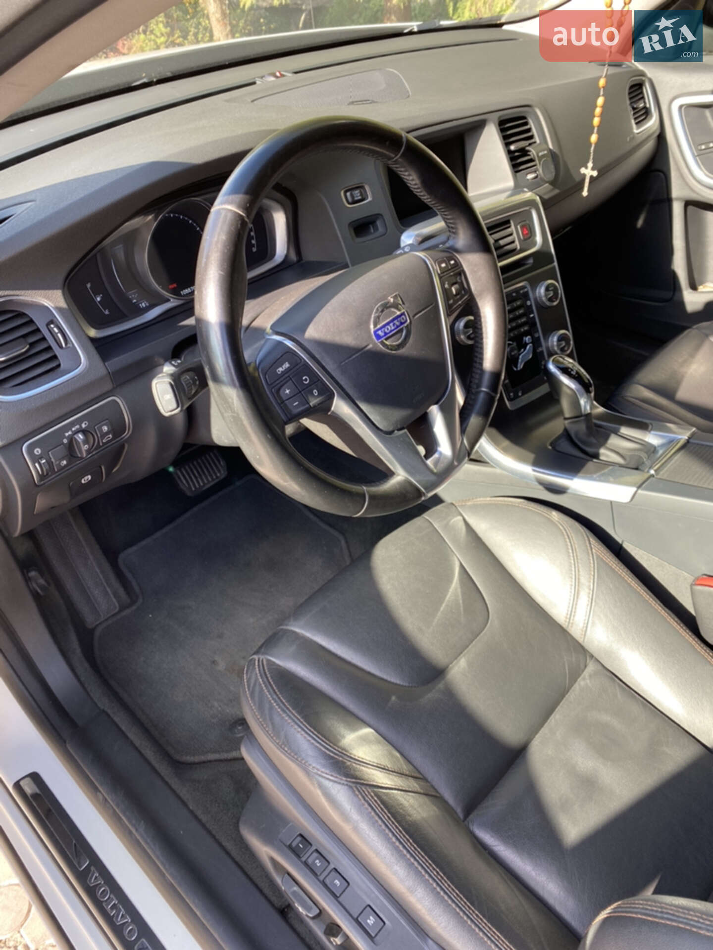 Volvo V60 2015 VIN YV4612HK6G1003270 фото оголошення 4 з 20