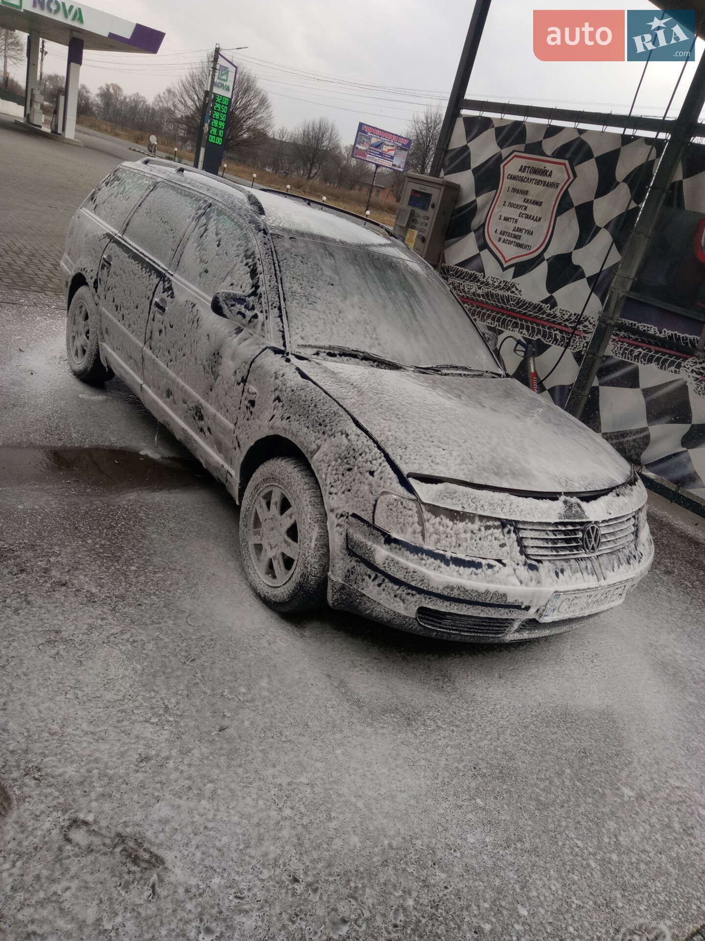 Volkswagen Passat 2000 VIN WVWZZZ3BZYE276100 фото оголошення 11 з 19