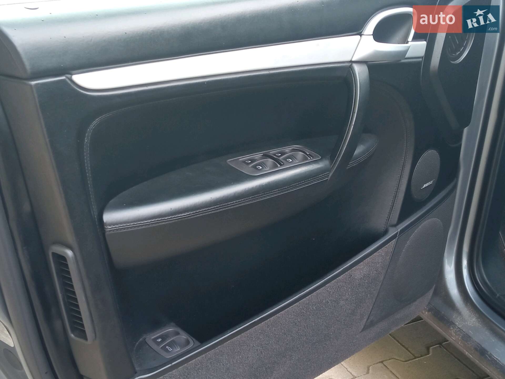 Porsche Cayenne 2003 VIN WP1AC29P14LA92181 фото оголошення 3 з 39