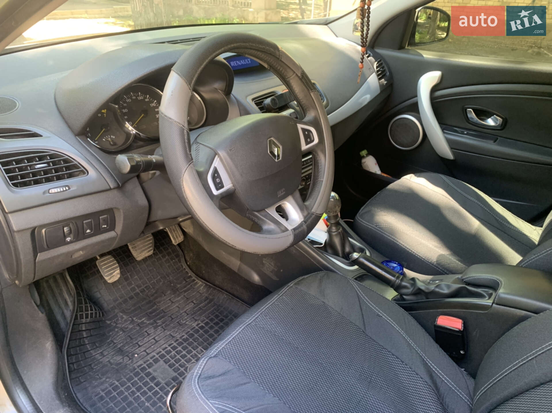 Renault Megane 2010 VIN VF1BZAT0644020462 фото оголошення 5 з 8