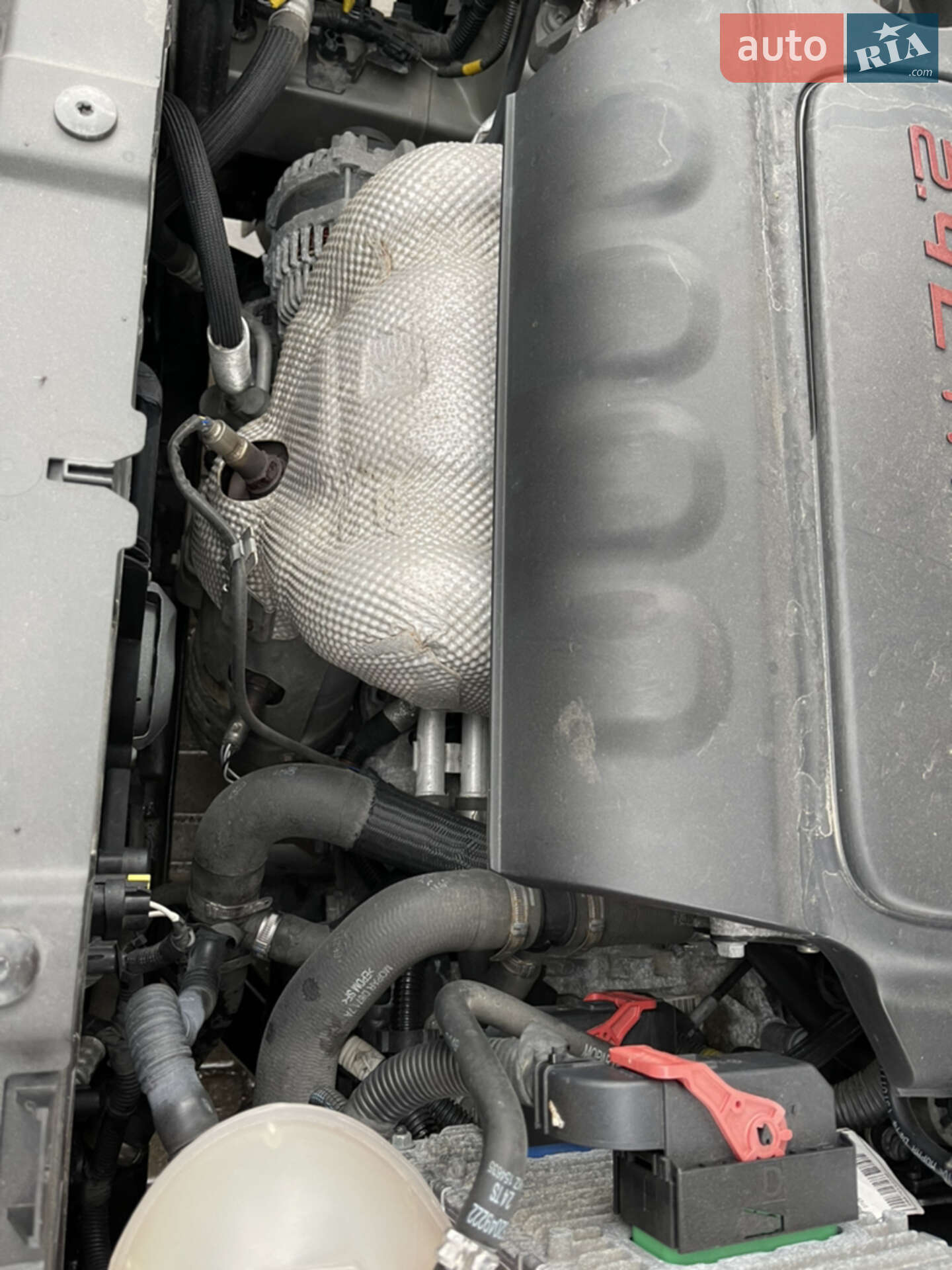 Jeep Renegade 2017 VIN ZACCJBBB0HPF19849 фото оголошення 44 з 46