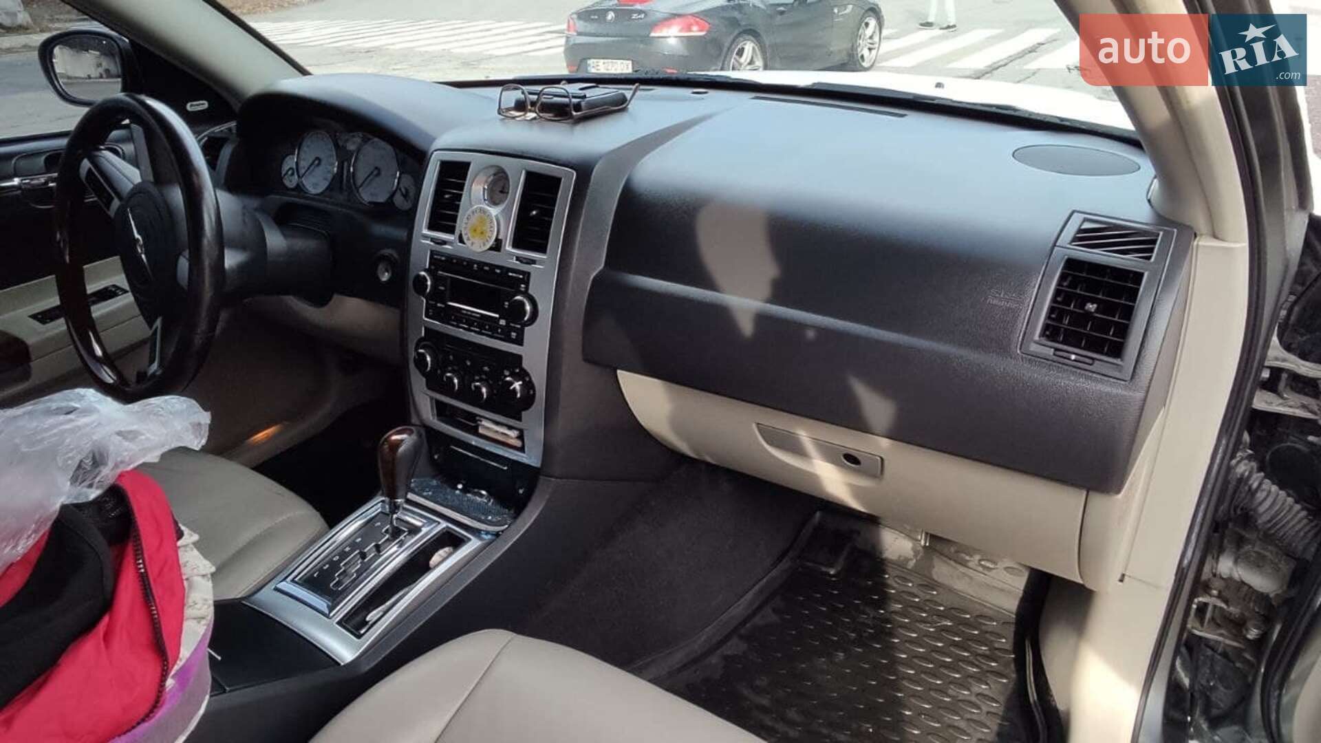Chrysler 300C 2007 VIN 1C3H8B3R17Y577108 фото оголошення 7 з 8