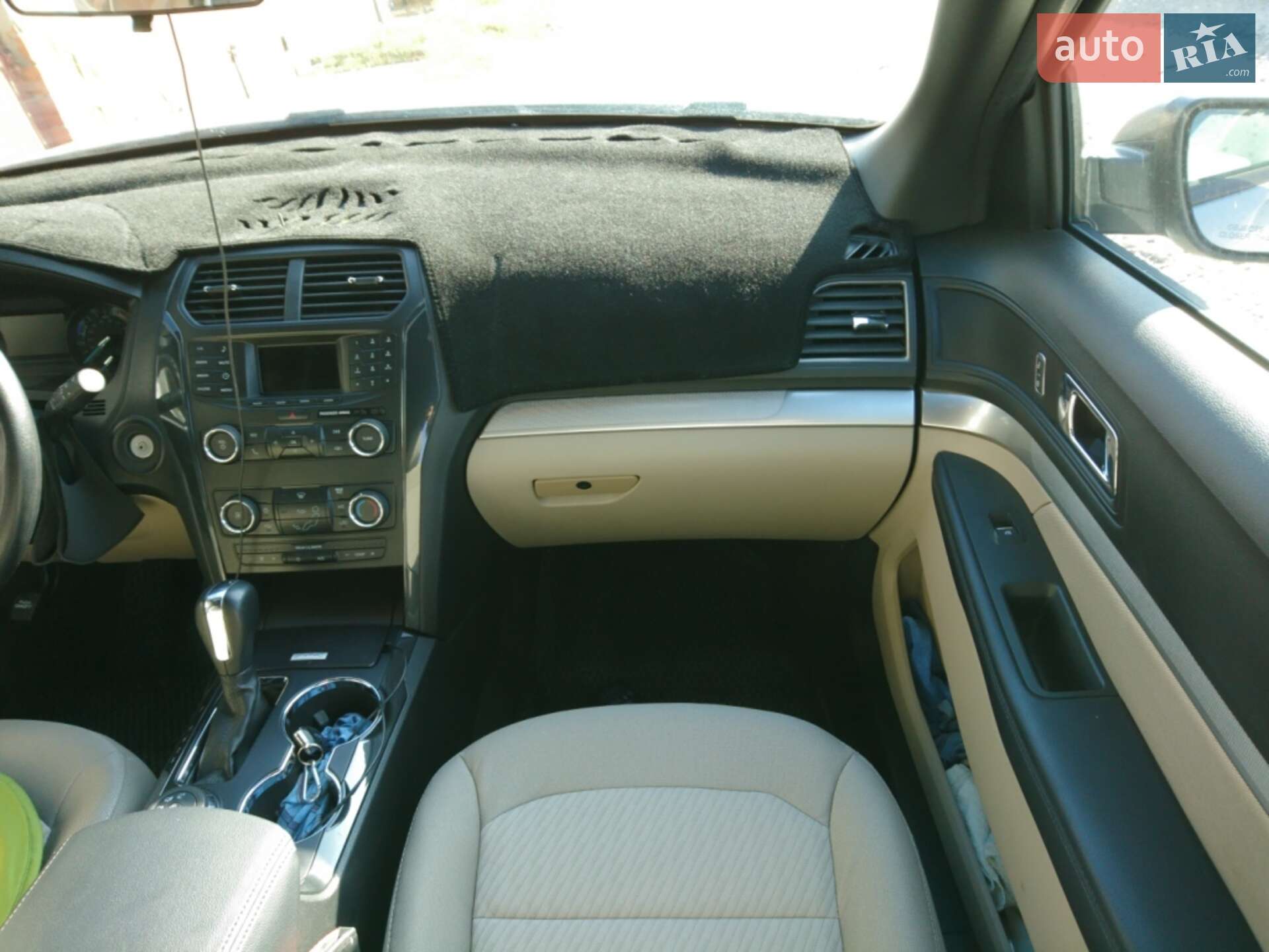 Ford Explorer 2018 VIN 1FM5K8B88JGC24087 фото оголошення 3 з 12