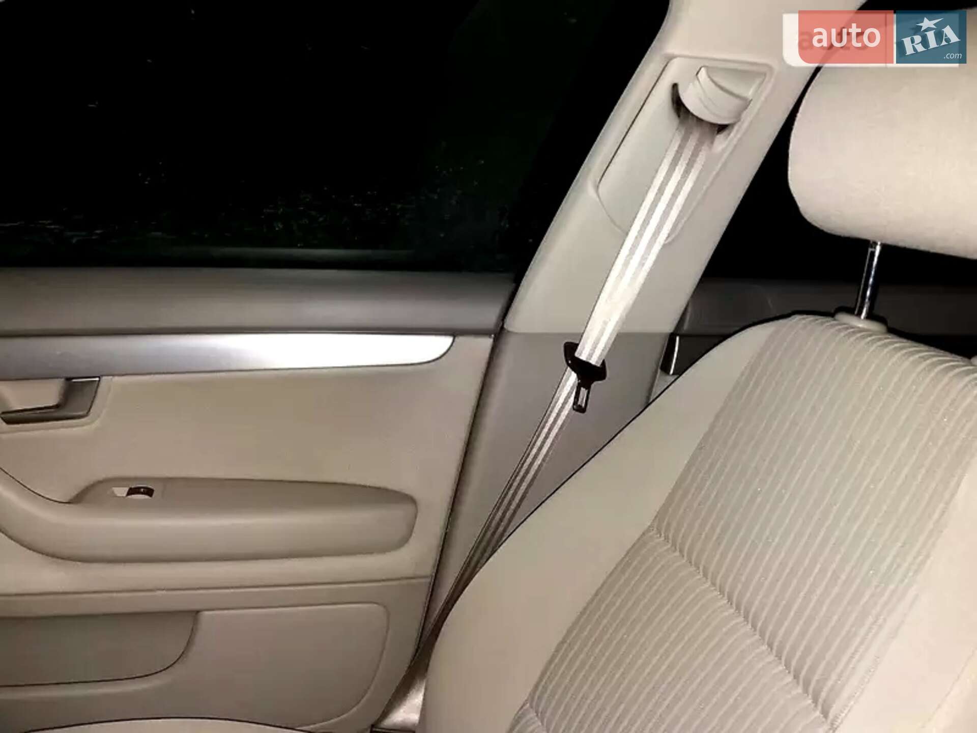 Audi A4 2005 VIN WAUZZZ8E46A125083 фото оголошення 5 з 10
