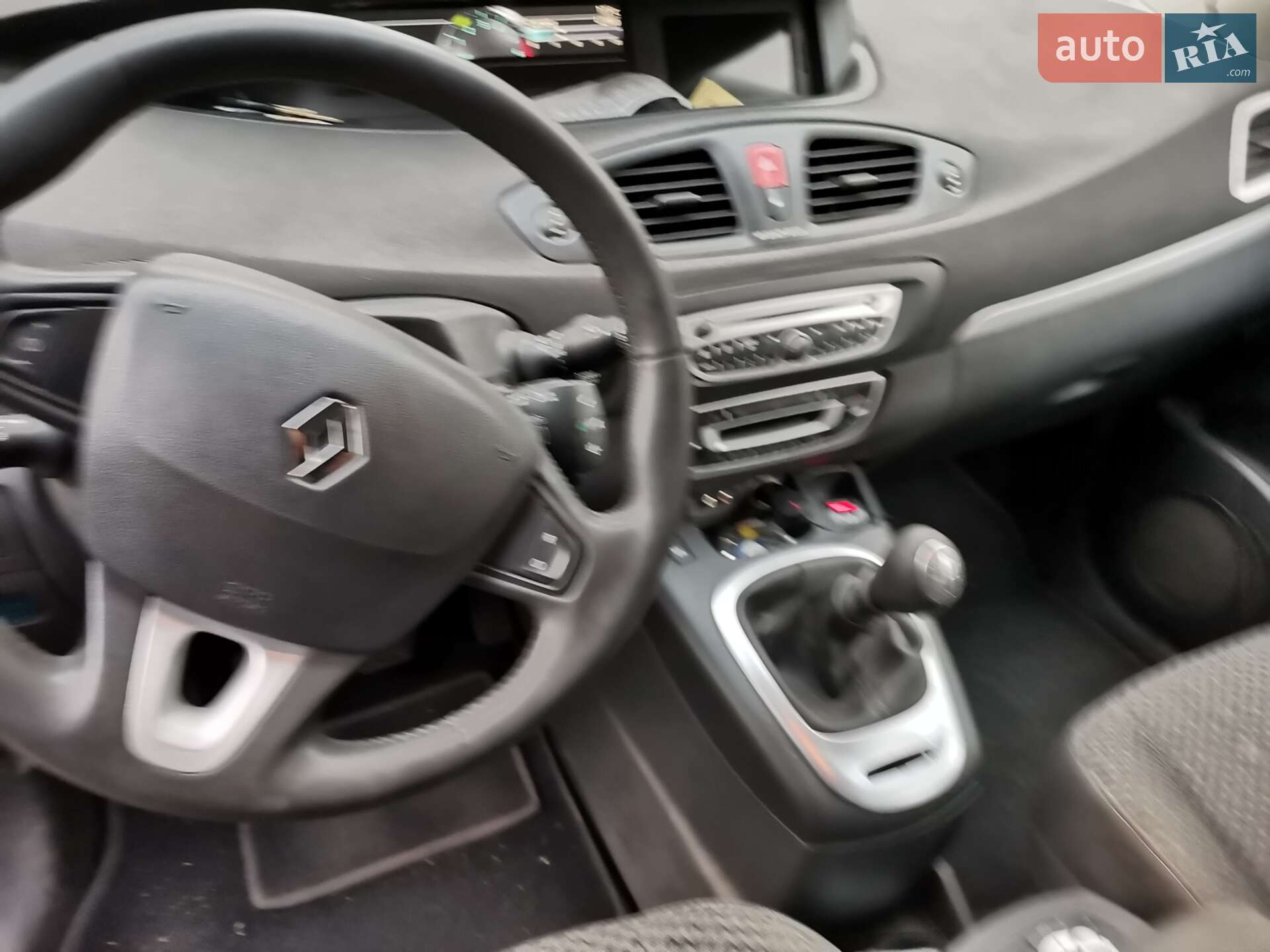 Renault Megane Scenic 2011 VIN VF1JZ3G0D44850109 фото оголошення 2 з 7