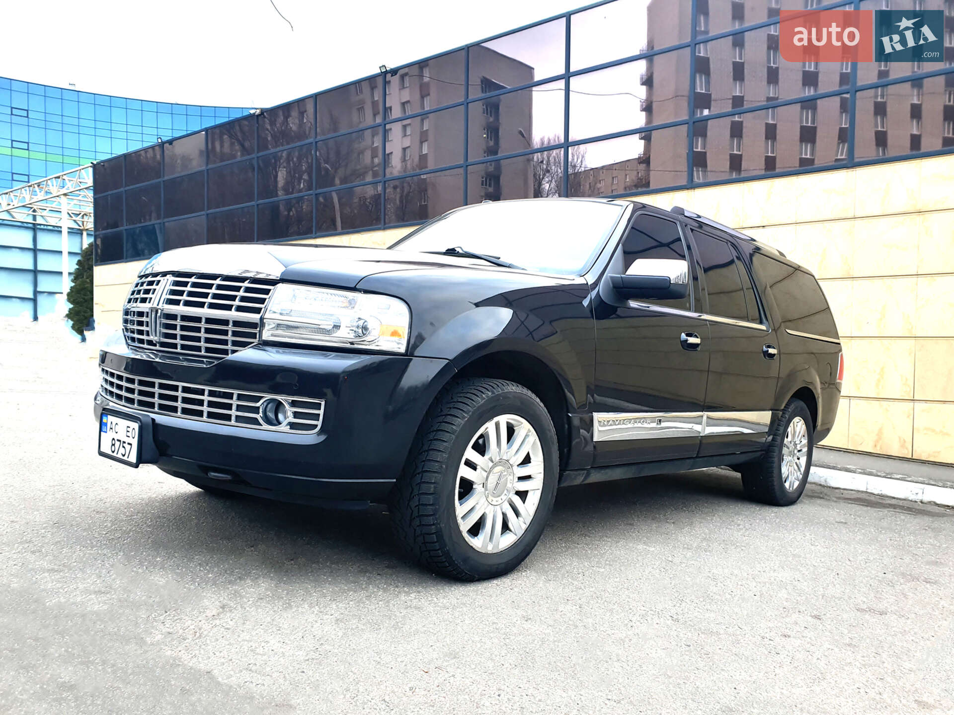 Lincoln Navigator 2012 VIN 5LMJJ3J50CEL07441 фото оголошення 8 з 35