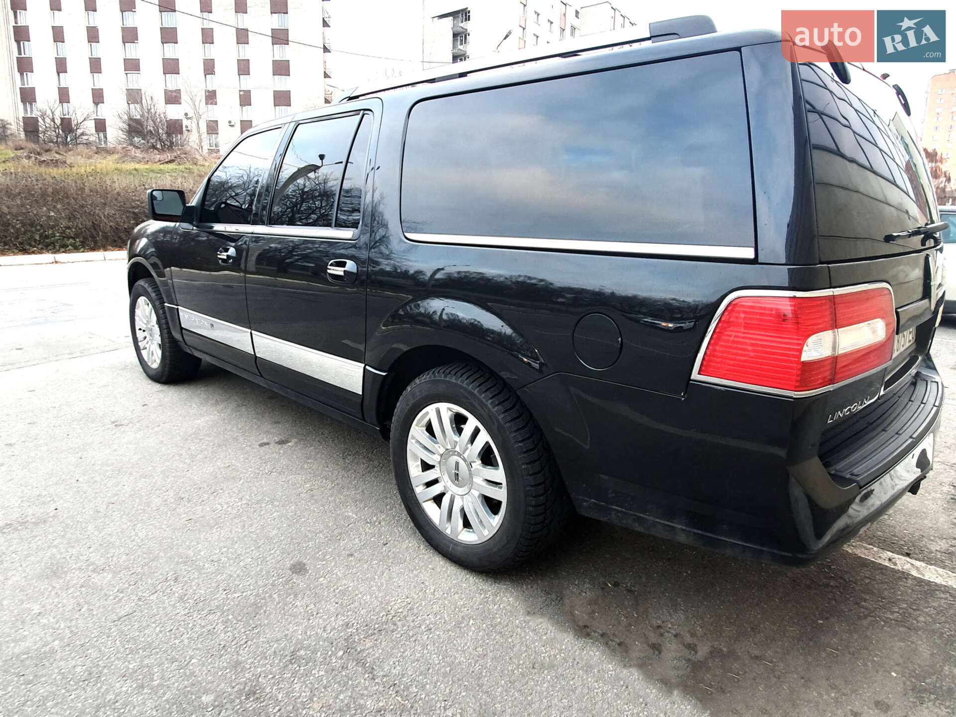Lincoln Navigator 2012 VIN 5LMJJ3J50CEL07441 фото оголошення 9 з 35