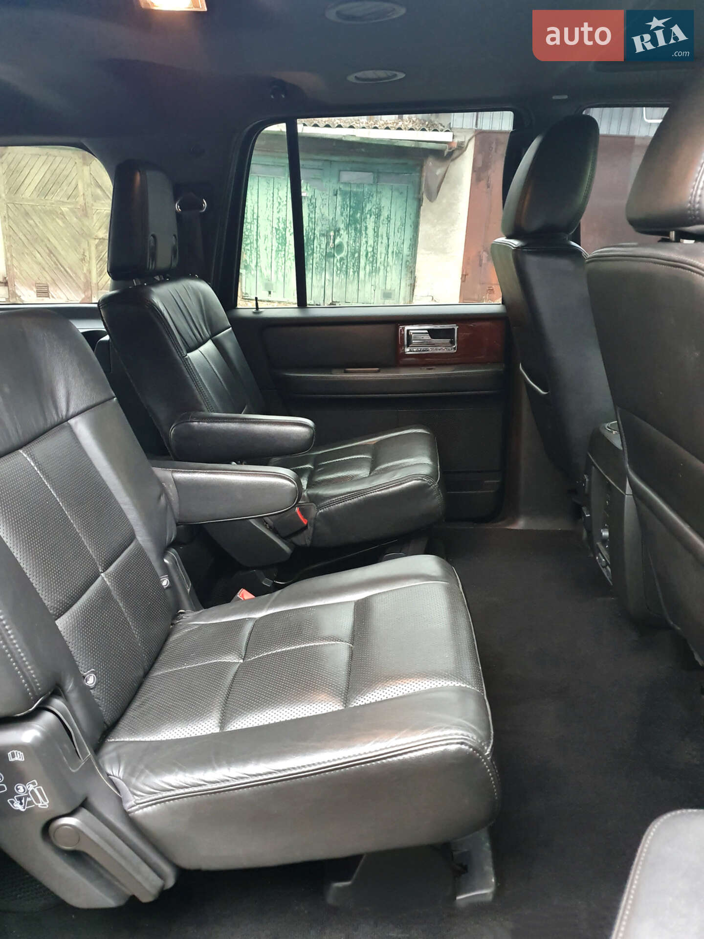 Lincoln Navigator 2012 VIN 5LMJJ3J50CEL07441 фото оголошення 22 з 35