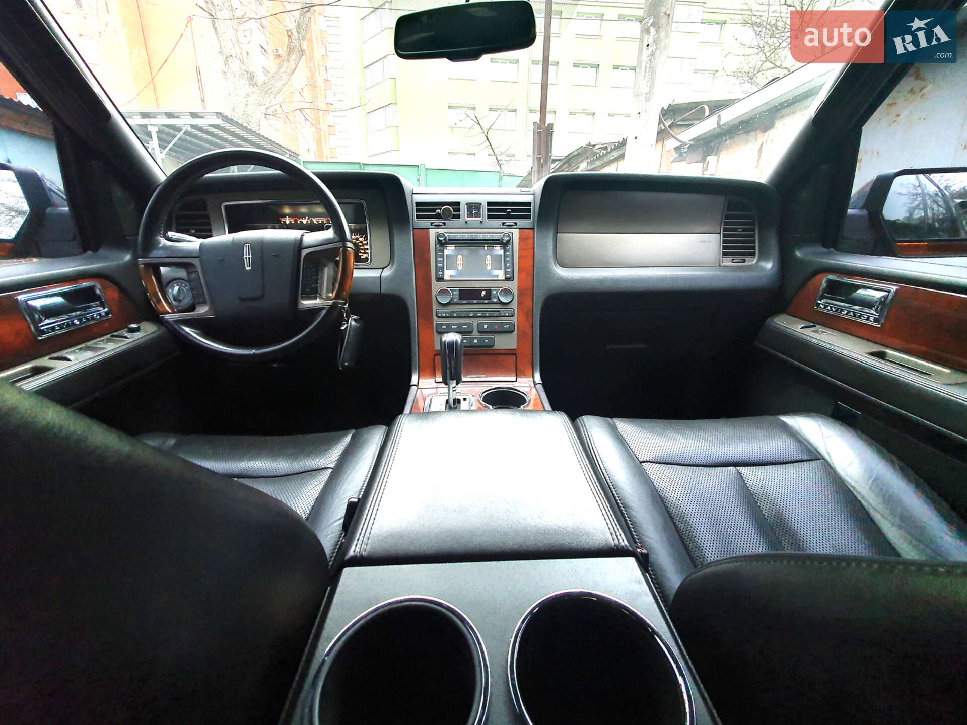 Lincoln Navigator 2012 VIN 5LMJJ3J50CEL07441 фото оголошення 30 з 35