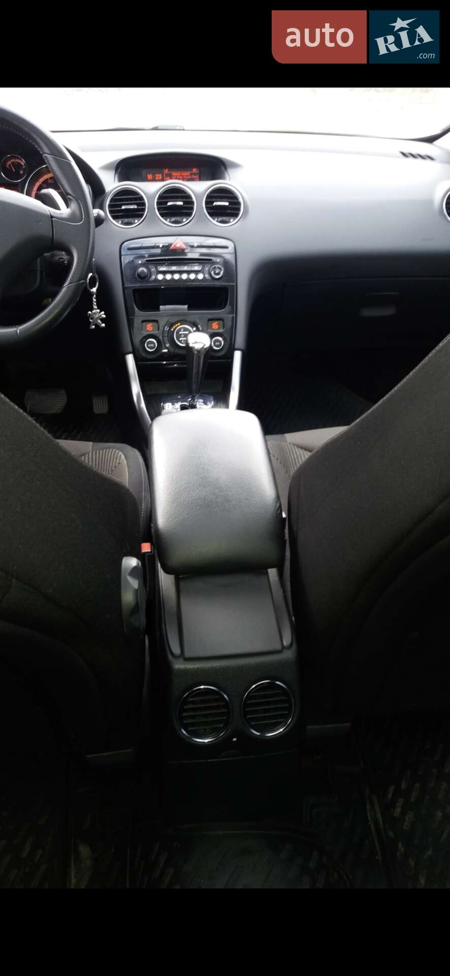 Peugeot 308 2013 VIN VF34H9HD8DS117258 фото оголошення 7 з 10
