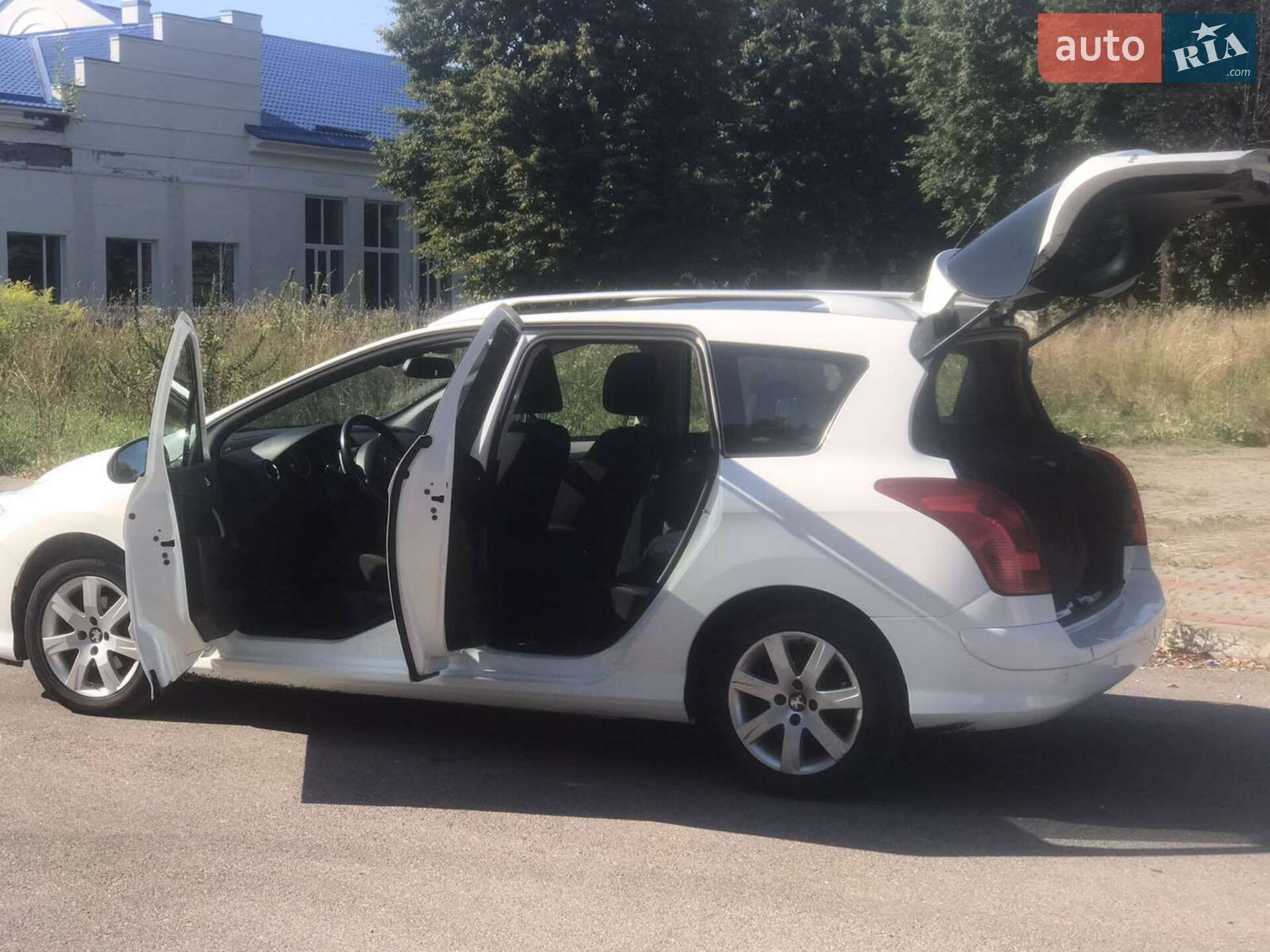 Peugeot 308 2013 VIN VF34H9HD8DS117258 фото оголошення 8 з 10