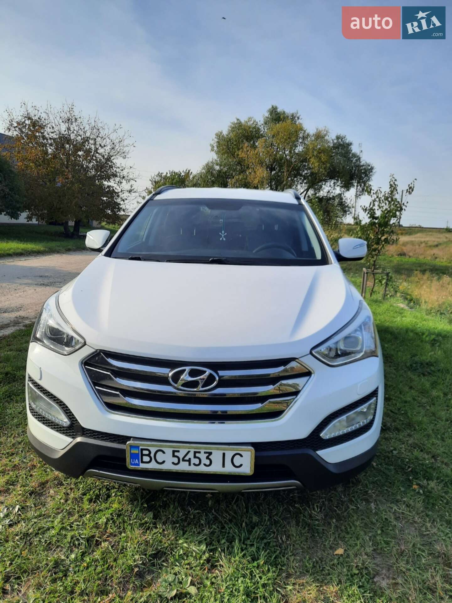 Hyundai Santa FE 2012 VIN KMHSU81XDDU053363 фото оголошення 2 з 63