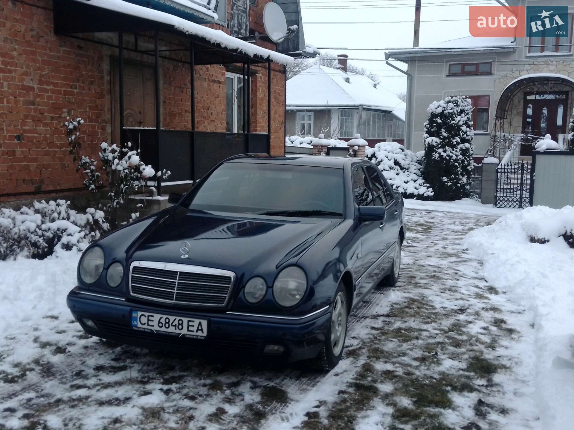 Mercedes-Benz E-Class 1998 VIN WDB1240261A754688 фото оголошення 5 з 17