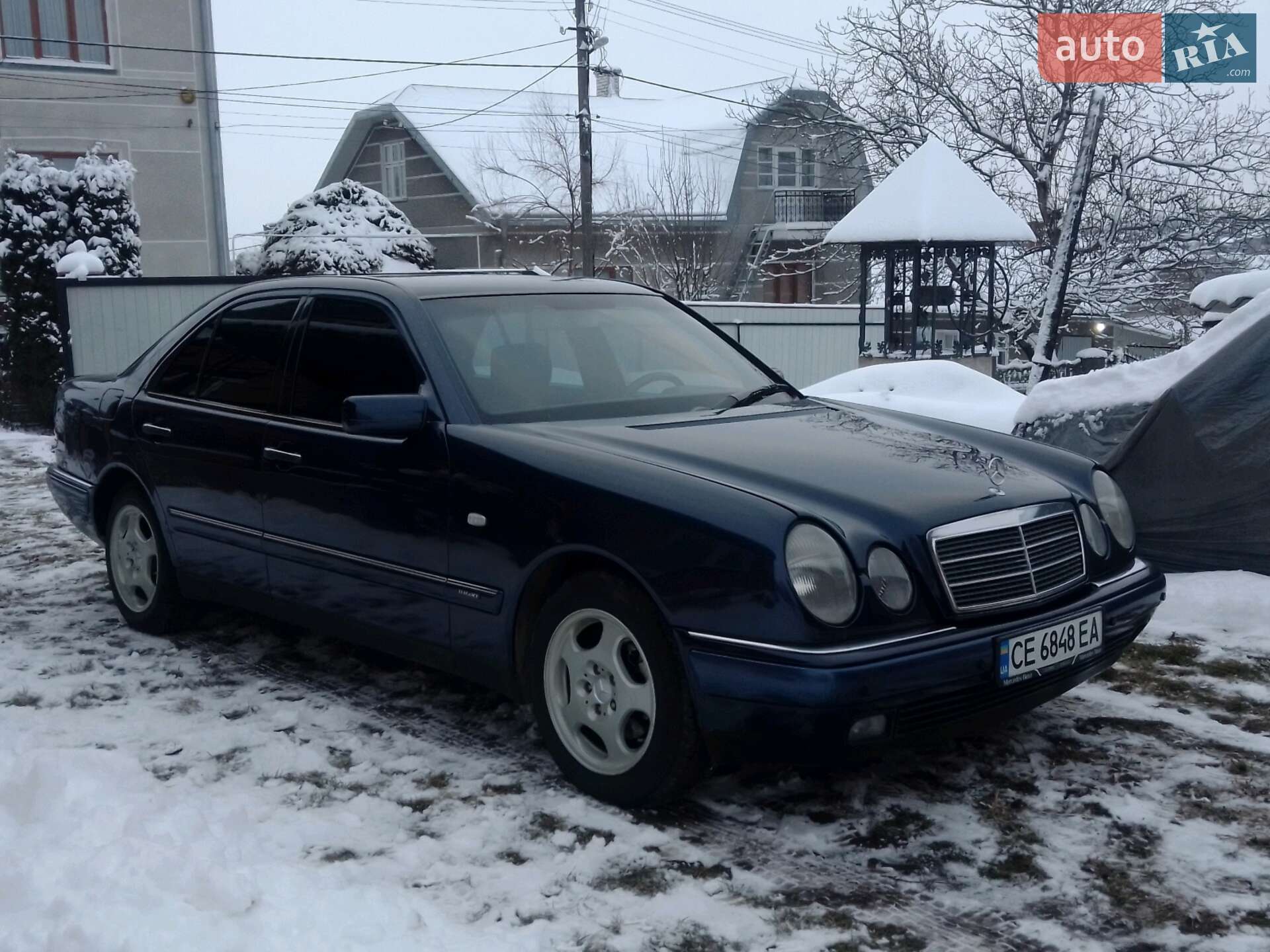 Mercedes-Benz E-Class 1998 VIN WDB1240261A754688 фото оголошення 2 з 17
