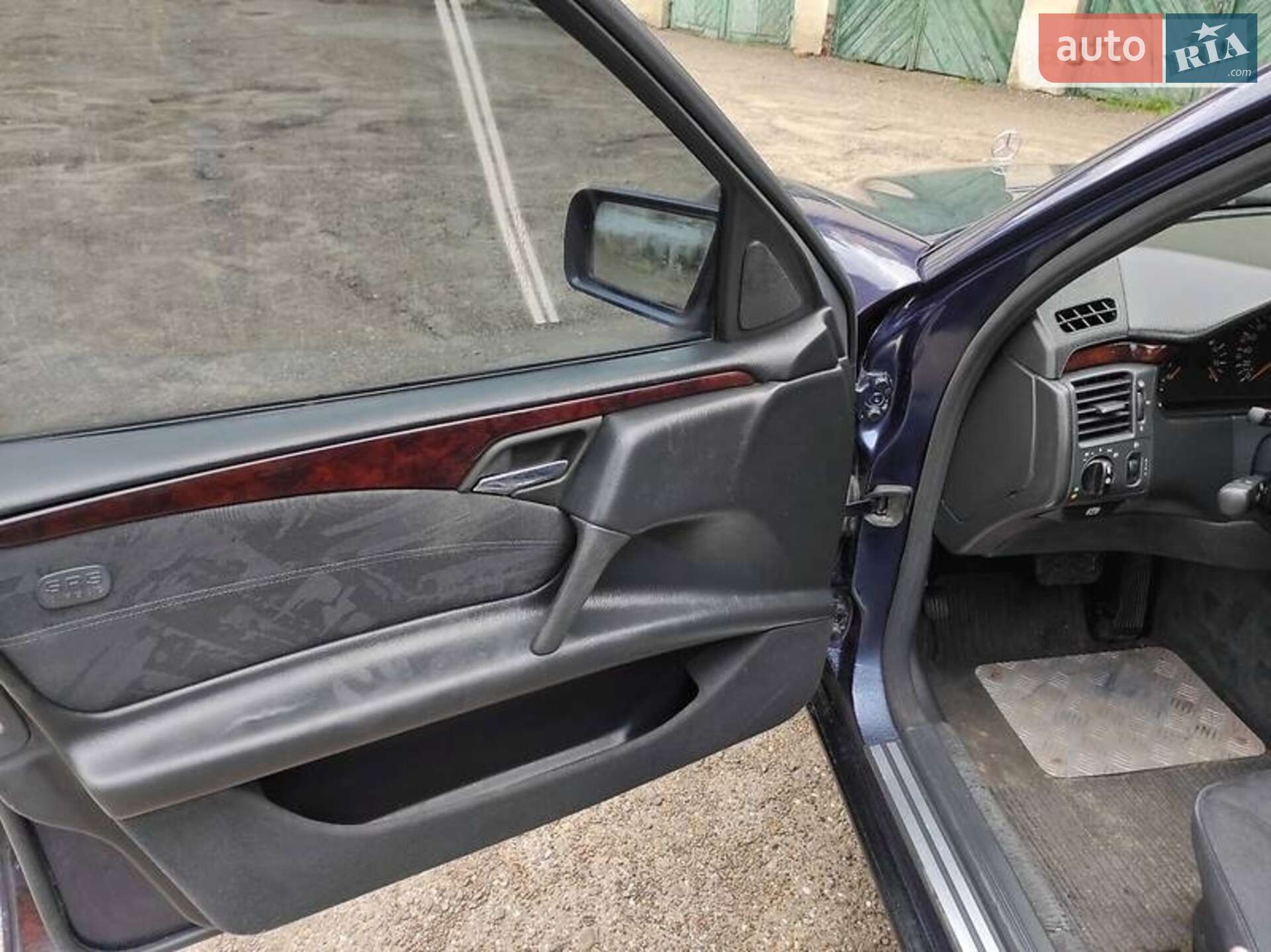 Mercedes-Benz E-Class 1998 VIN WDB1240261A754688 фото оголошення 16 з 17