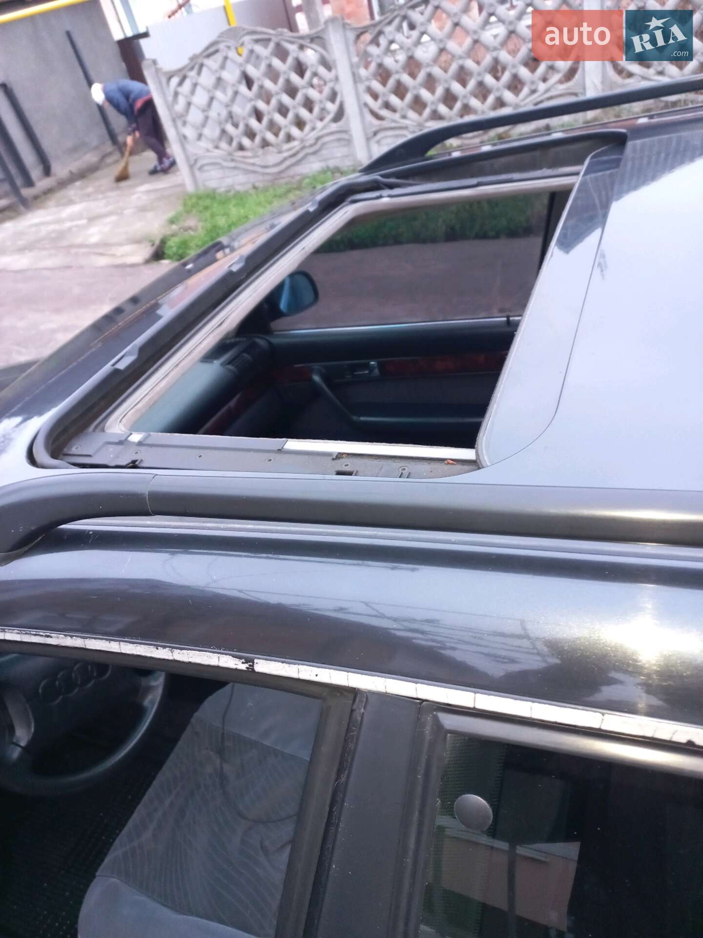 Audi 100 1994 VIN WAUZZZ4AZRN017153 фото оголошення 3 з 21