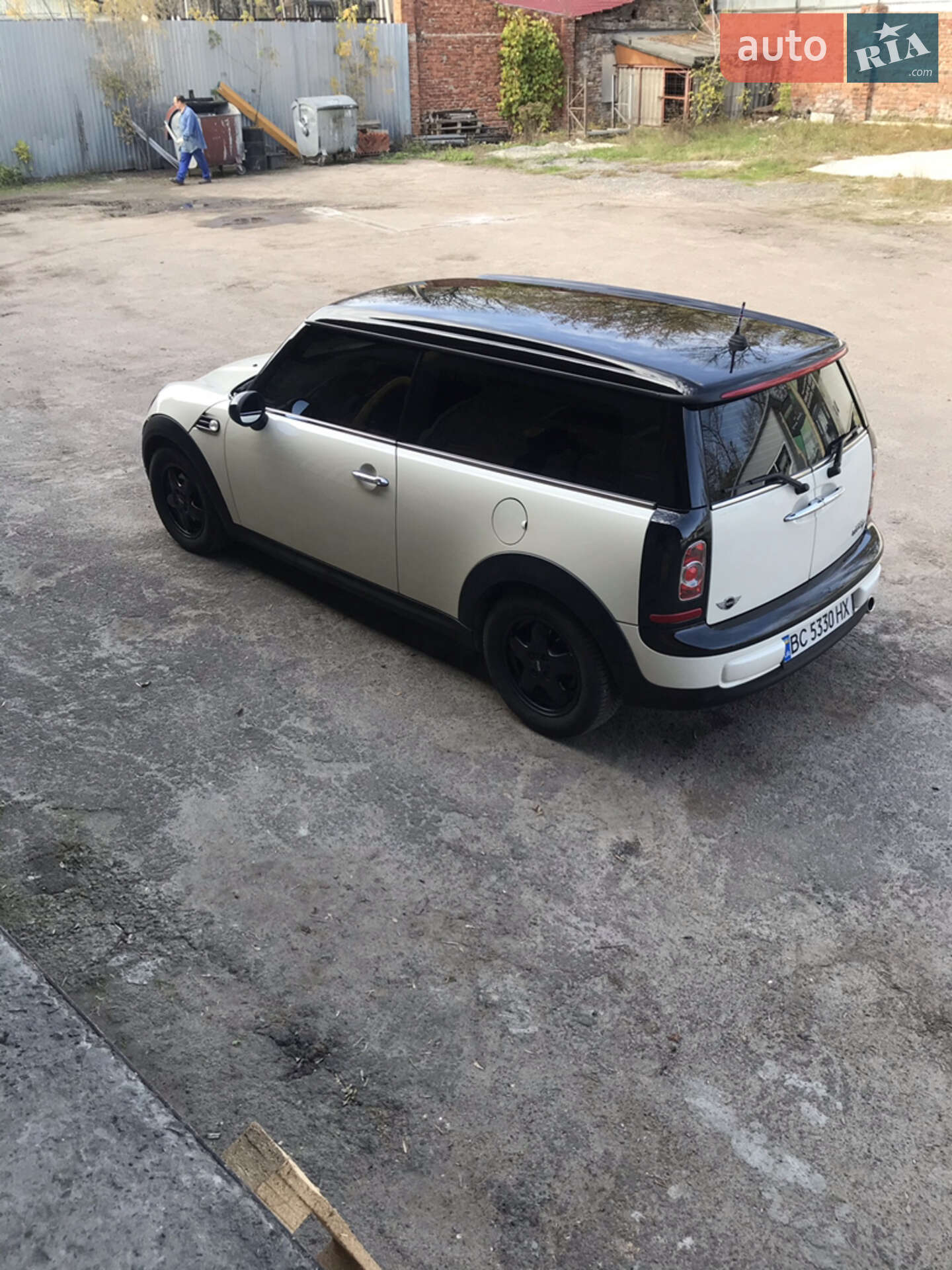 MINI Clubman 2011 VIN WMWZH51090TX91006 фото оголошення 13 з 15