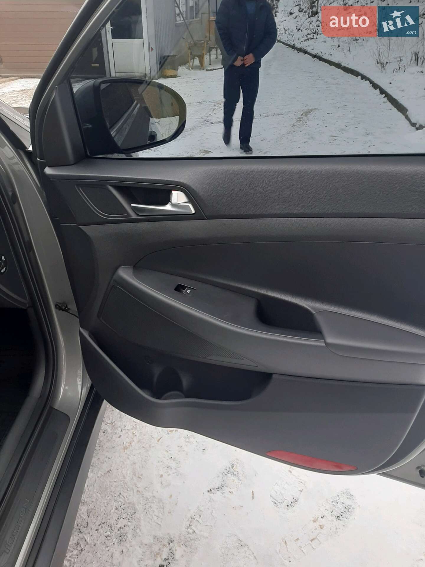 Hyundai Tucson 2019 VIN TMAJ3813DLJ963750 фото оголошення 7 з 21