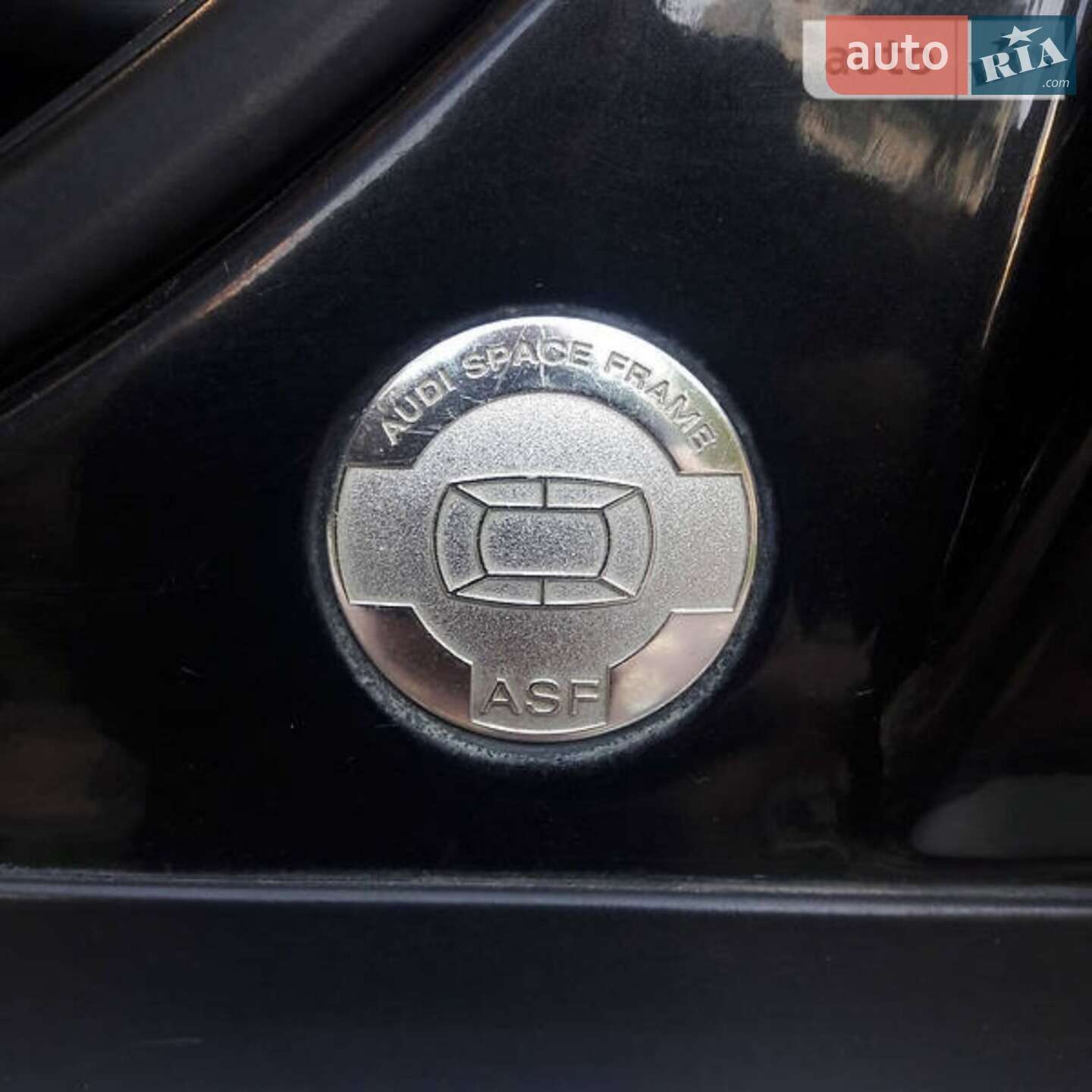 Audi A8 2000 VIN WAUZZZ4DZYN011702 фото оголошення 7 з 9