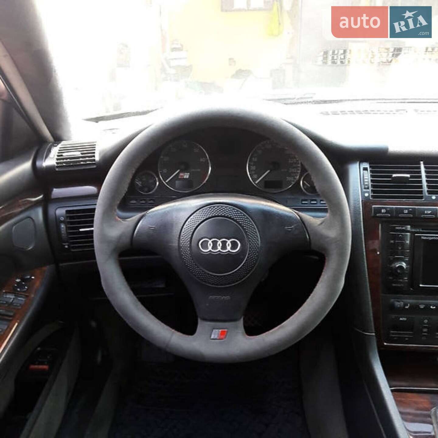 Audi A8 2000 VIN WAUZZZ4DZYN011702 фото оголошення 8 з 9