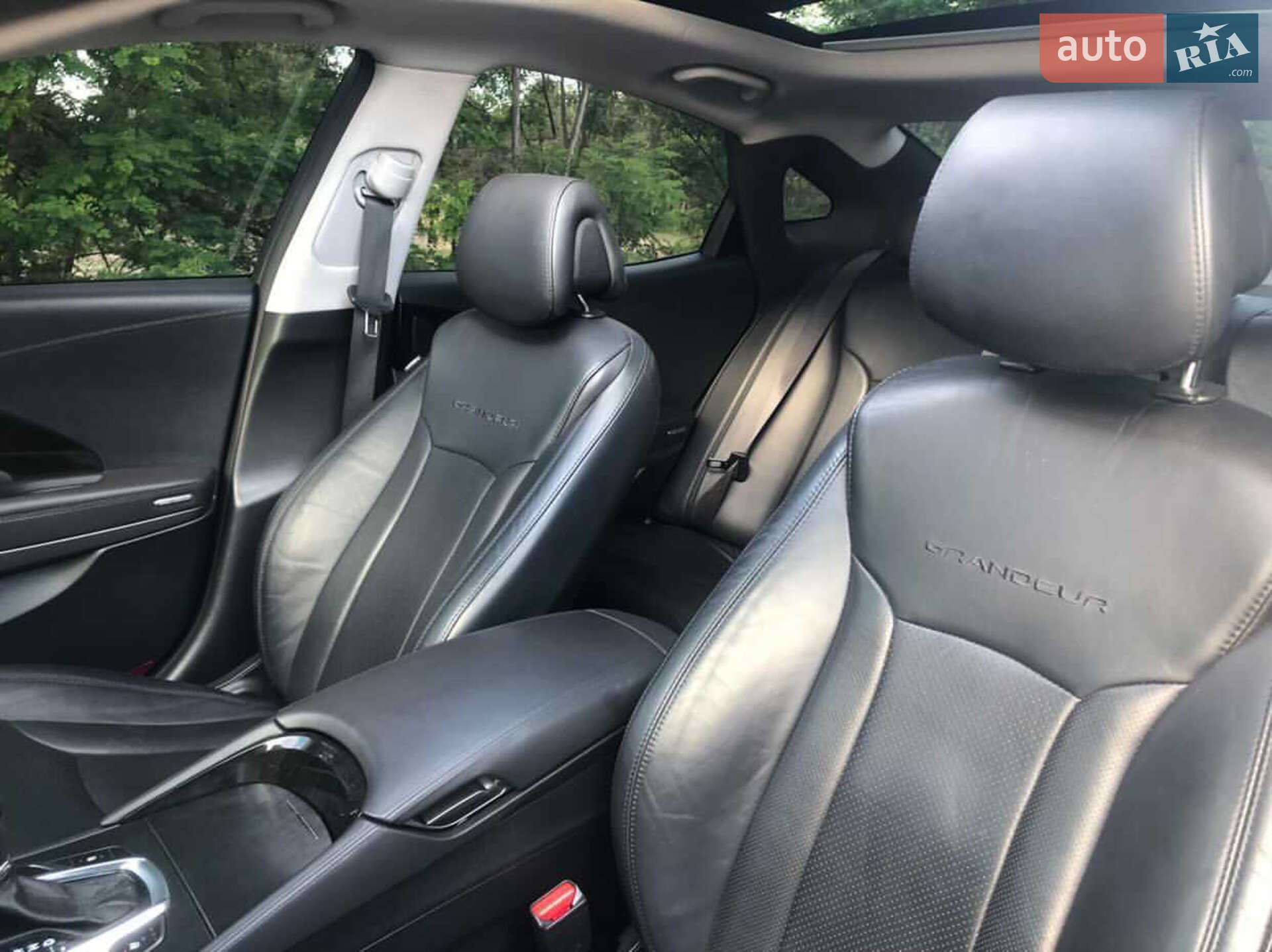 Hyundai Grandeur 2014 VIN KMHFF41RBFA442124 фото оголошення 5 з 14