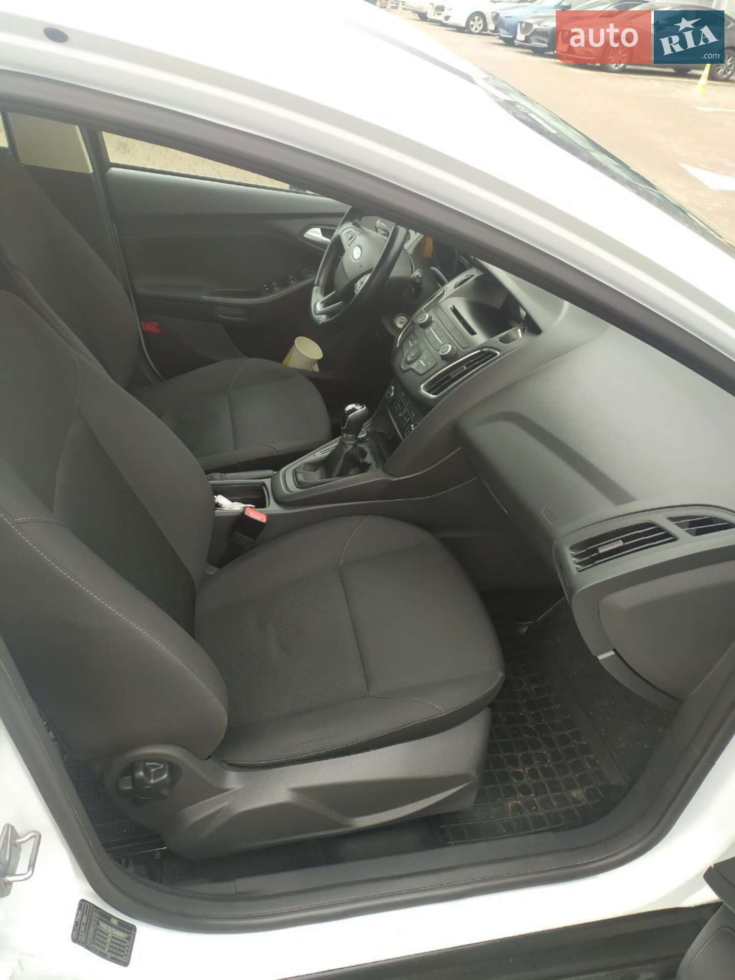 Ford Focus 2017 VIN WF05XXGCC5HB39017 фото оголошення 6 з 9