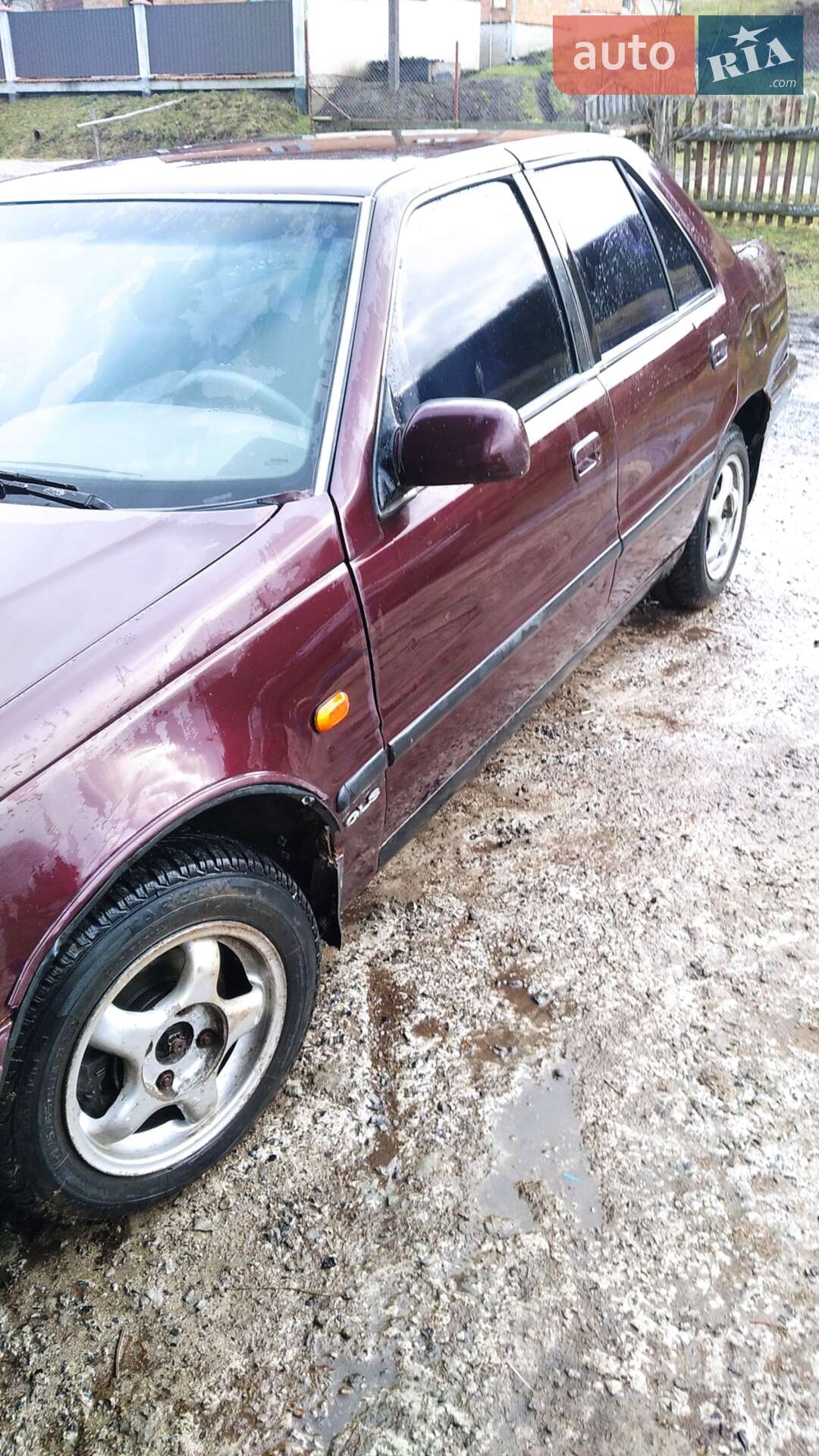 Hyundai Sonata 1993 VIN KMHBF31FPPU539389 фото оголошення 3 з 12